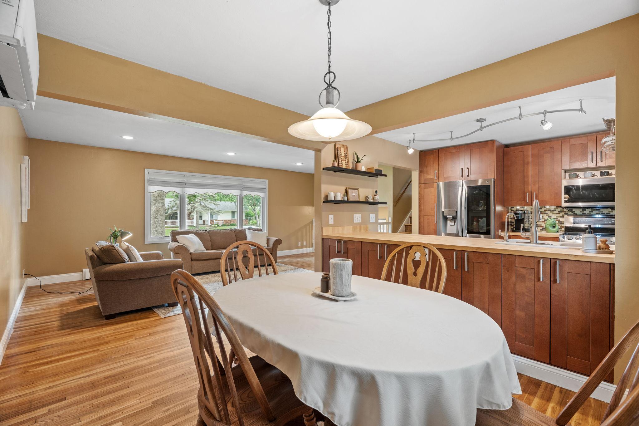 View of Residential at 2216 114th Street, Burnsville MN 55337, Burnsville (5 of 26) - Mike Wilen | Minnesota Team Real Estate