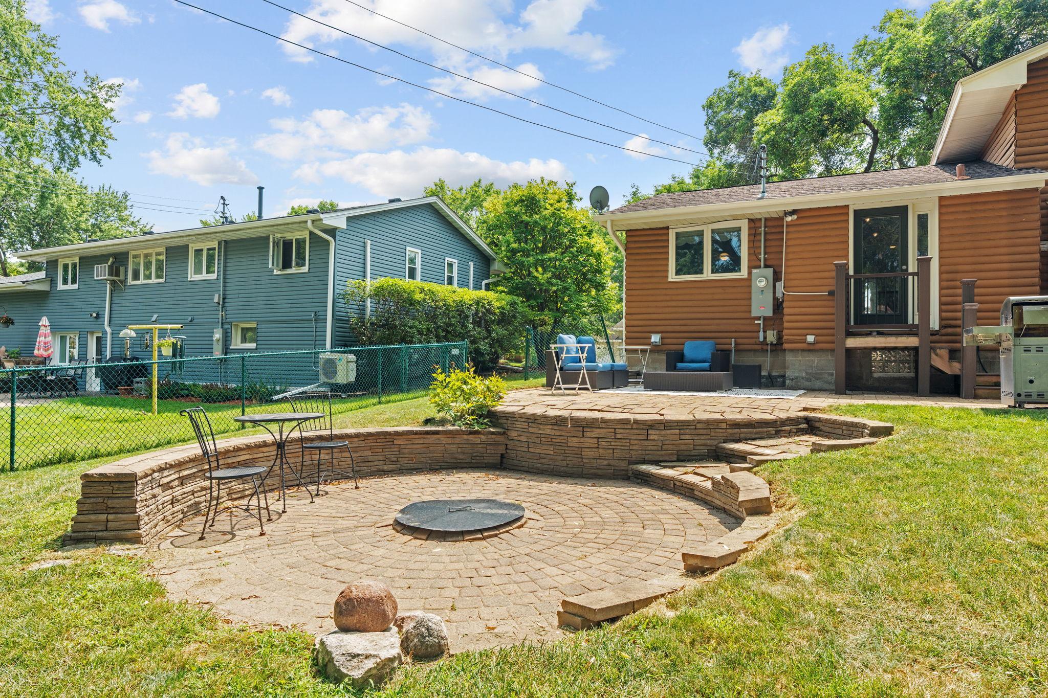 View of Residential at 2216 114th Street, Burnsville MN 55337, Burnsville (25 of 26) - Mike Wilen | Minnesota Team Real Estate