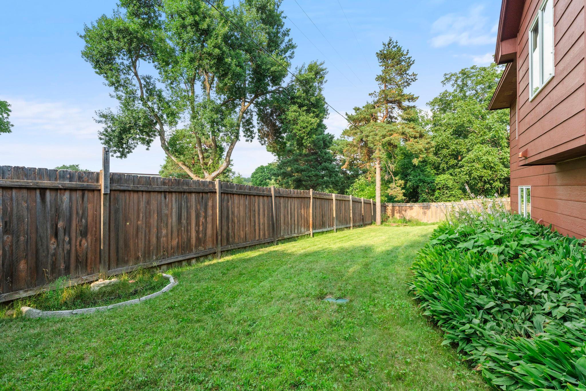 View of Residential at 1820 Slater Lane, Burnsville MN 55337, Burnsville (44 of 55) - Mike Wilen | Minnesota Team Real Estate