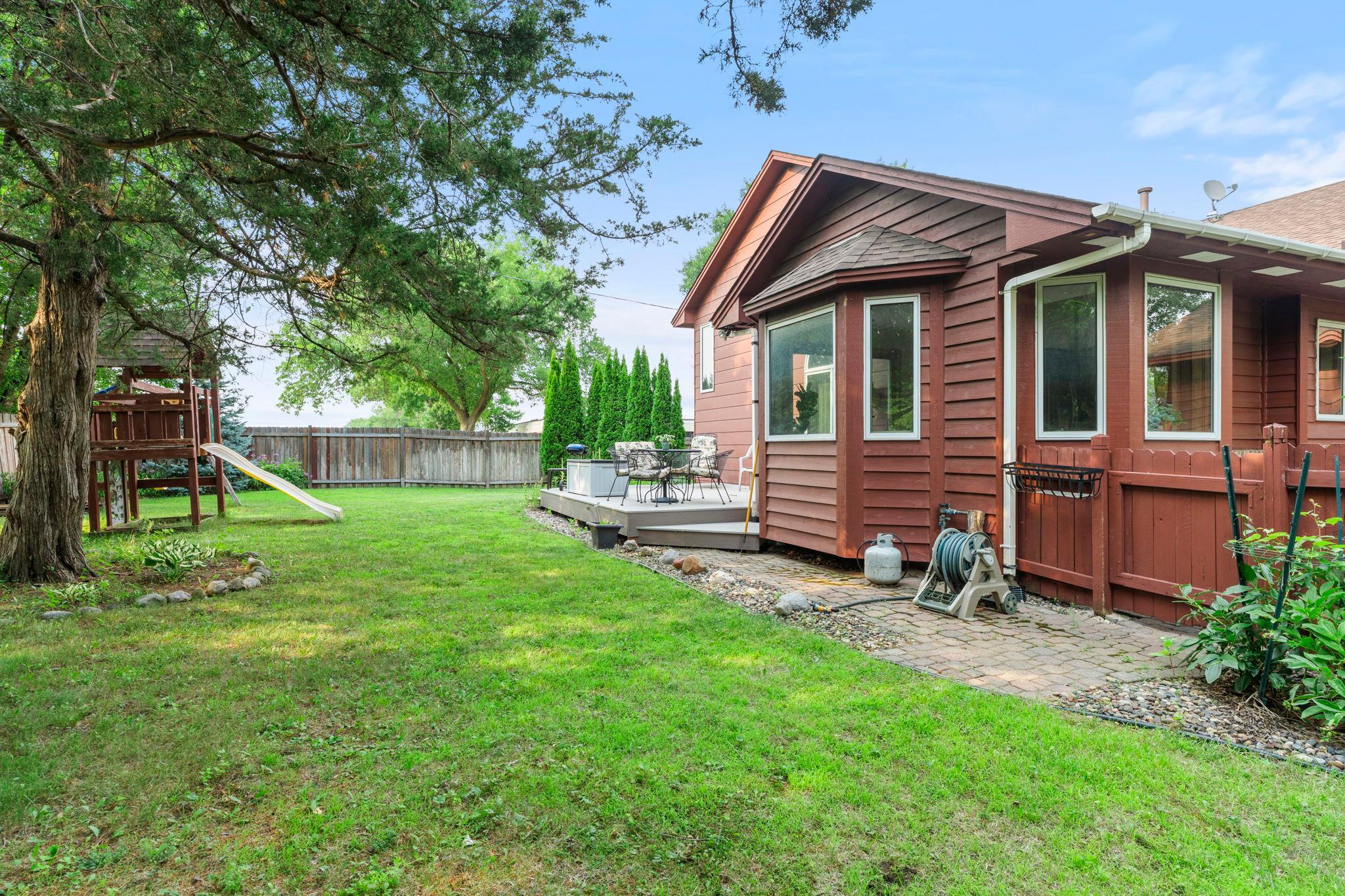 View of Residential at 1820 Slater Lane, Burnsville MN 55337, Burnsville (42 of 55) - Mike Wilen | Minnesota Team Real Estate