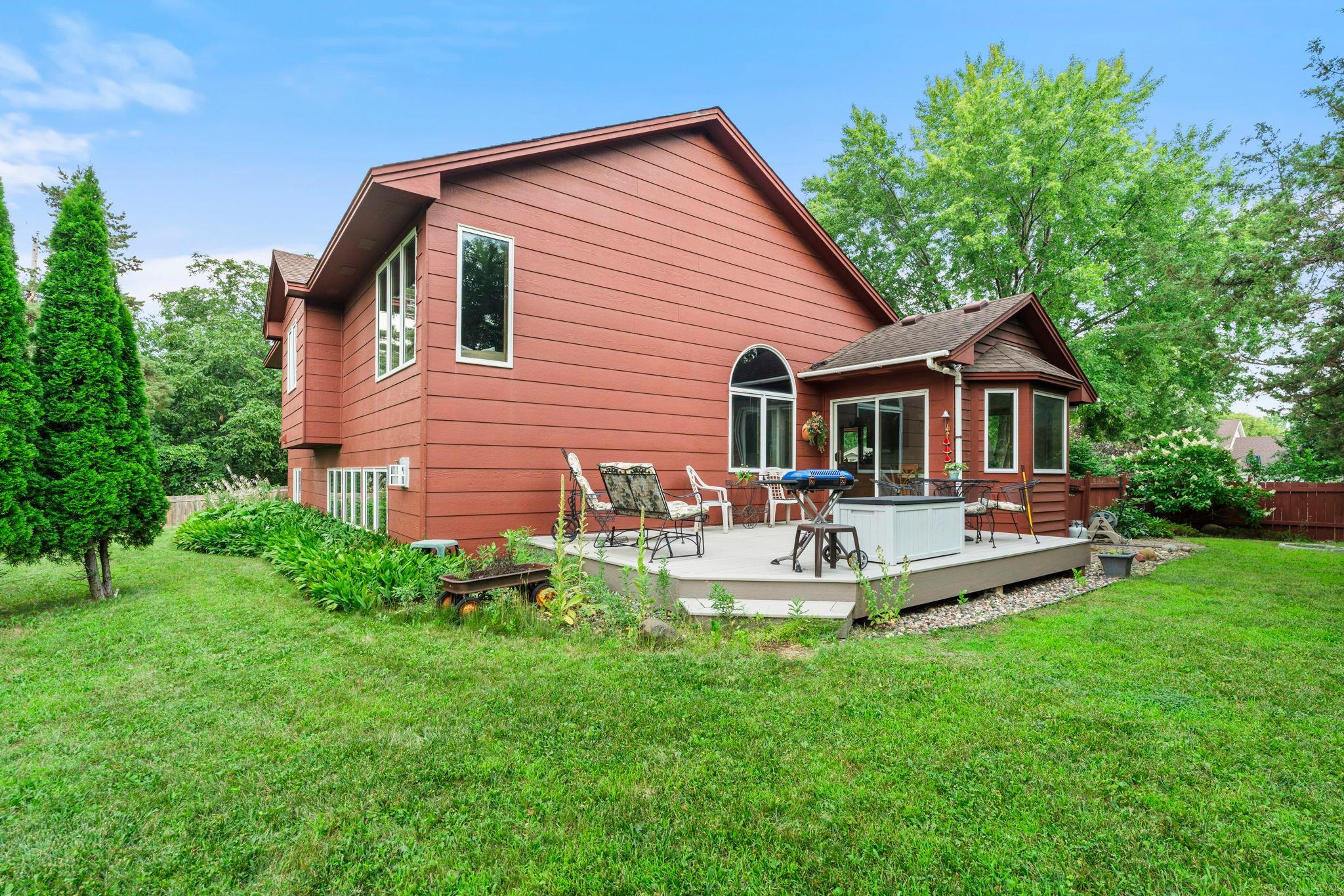 View of Residential at 1820 Slater Lane, Burnsville MN 55337, Burnsville (38 of 55) - Mike Wilen | Minnesota Team Real Estate