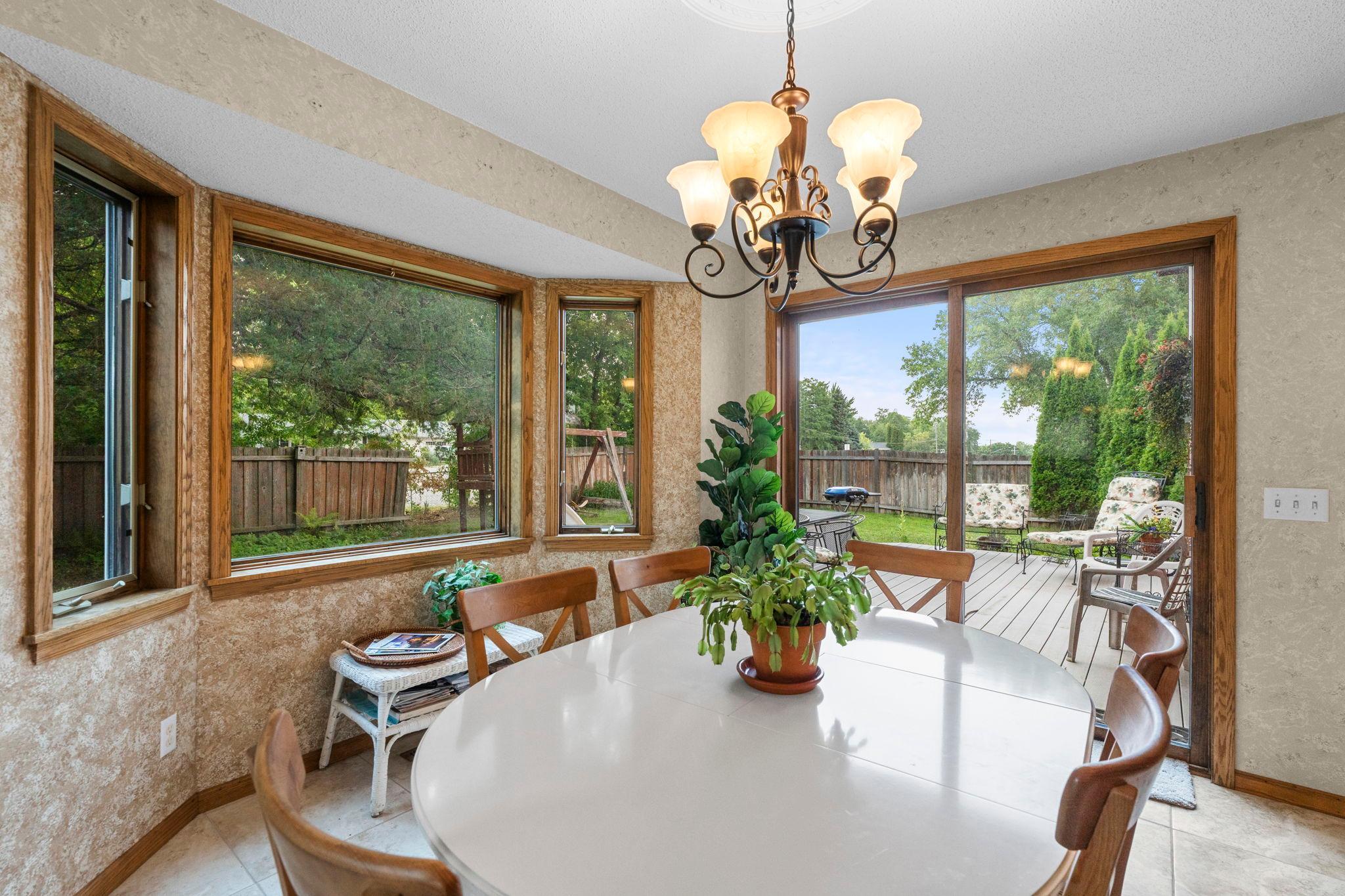 View of Residential at 1820 Slater Lane, Burnsville MN 55337, Burnsville (10 of 55) - Mike Wilen | Minnesota Team Real Estate
