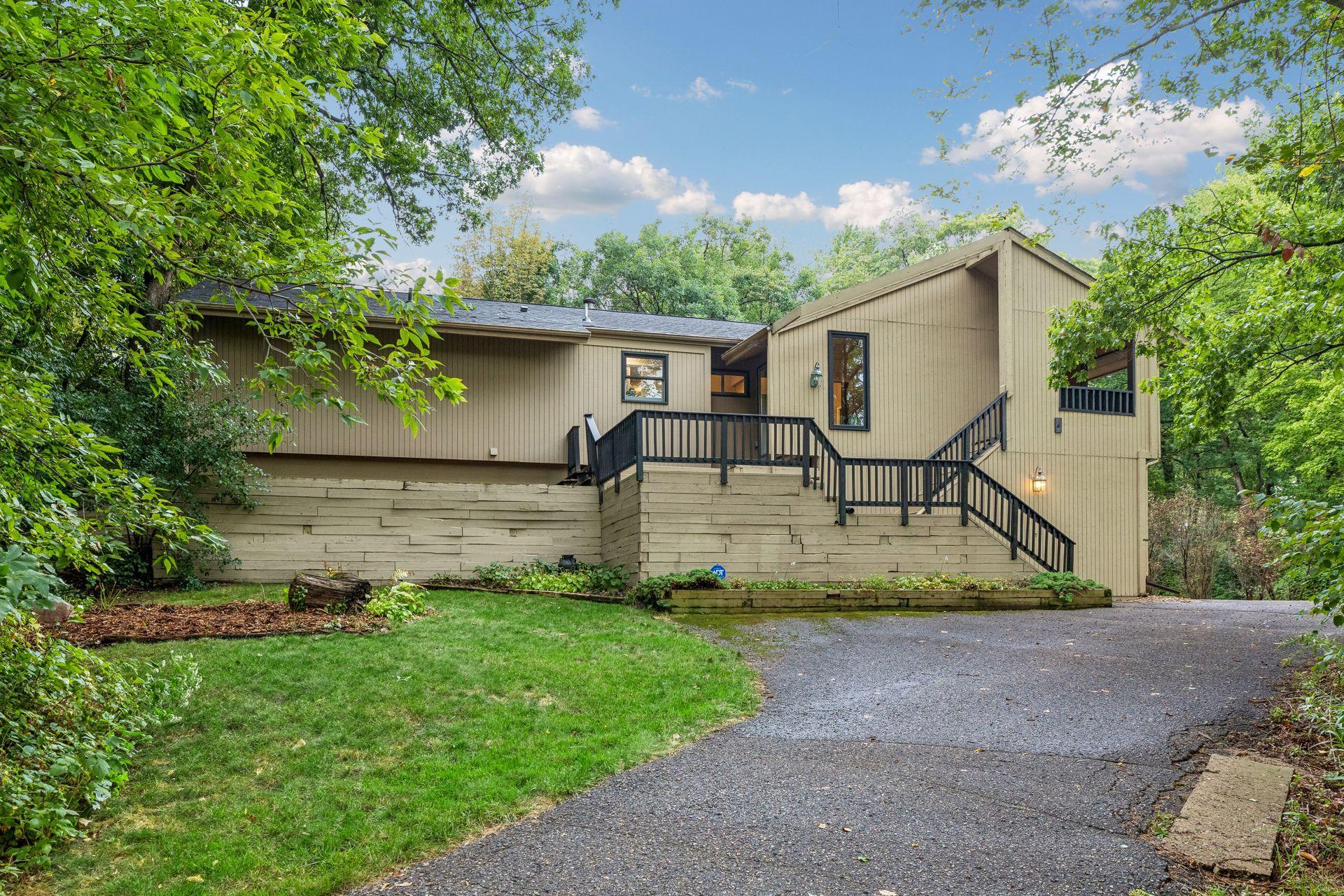 View of Residential at 15 High Circle Way, North Oaks MN 55127, North Oaks (38 of 53) - Mike Wilen | Minnesota Team Real Estate
