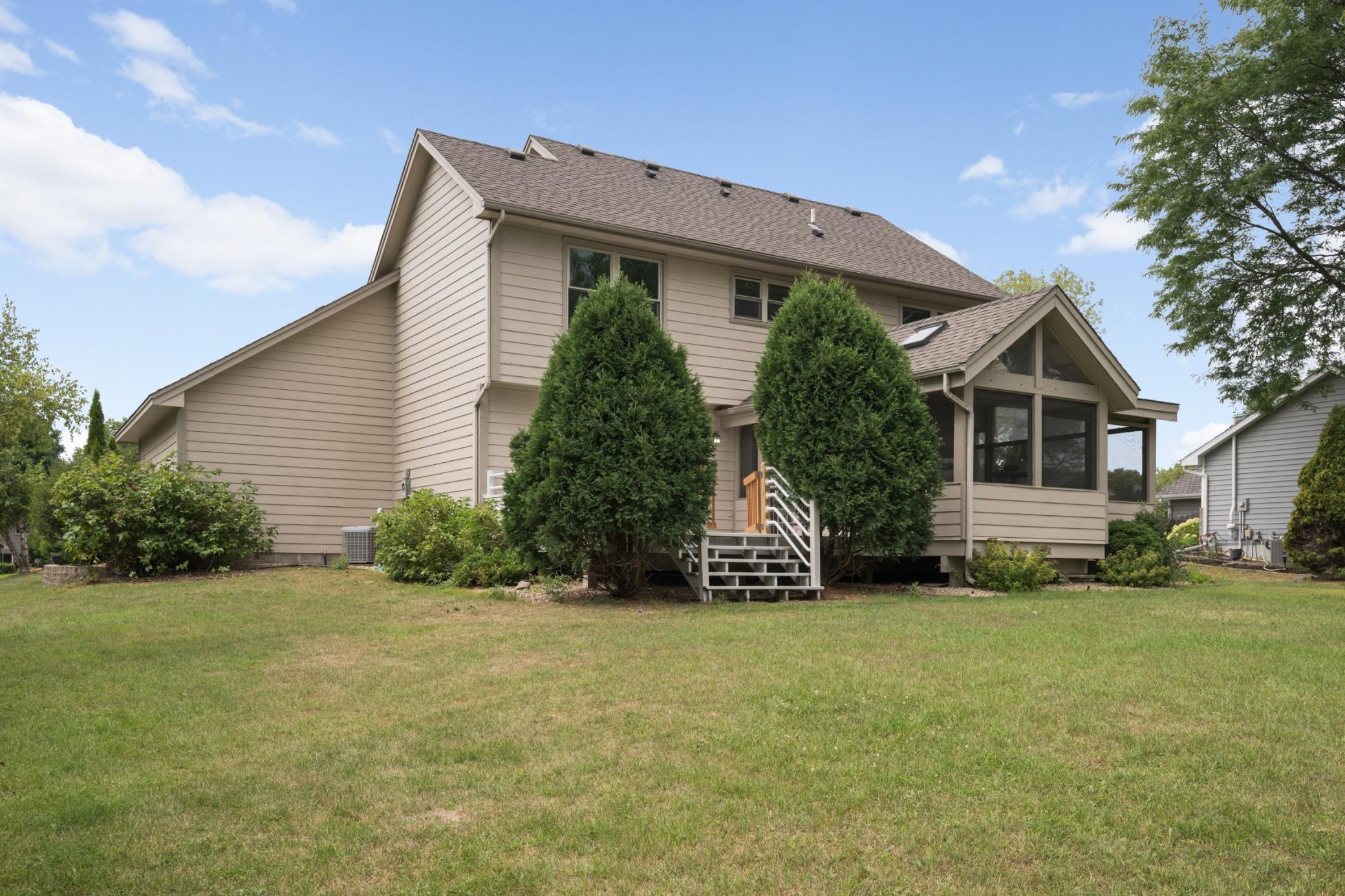 View of Residential at 5410 Teakwood Lane, Plymouth MN 55442, Plymouth (34 of 38) - Mike Wilen | Minnesota Team Real Estate