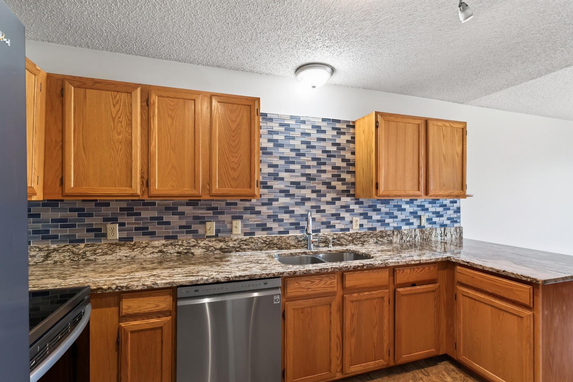 View of Residential at 15894 Gooseberry Way, Apple Valley MN 55124, Apple Valley (13 of 29) - Mike Wilen | Minnesota Team Real Estate