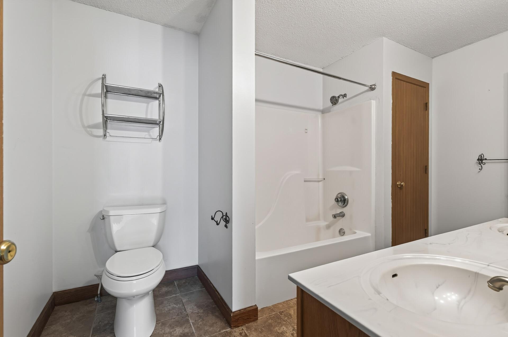 View of Residential at 15894 Gooseberry Way, Apple Valley MN 55124, Apple Valley (16 of 29) - Mike Wilen | Minnesota Team Real Estate