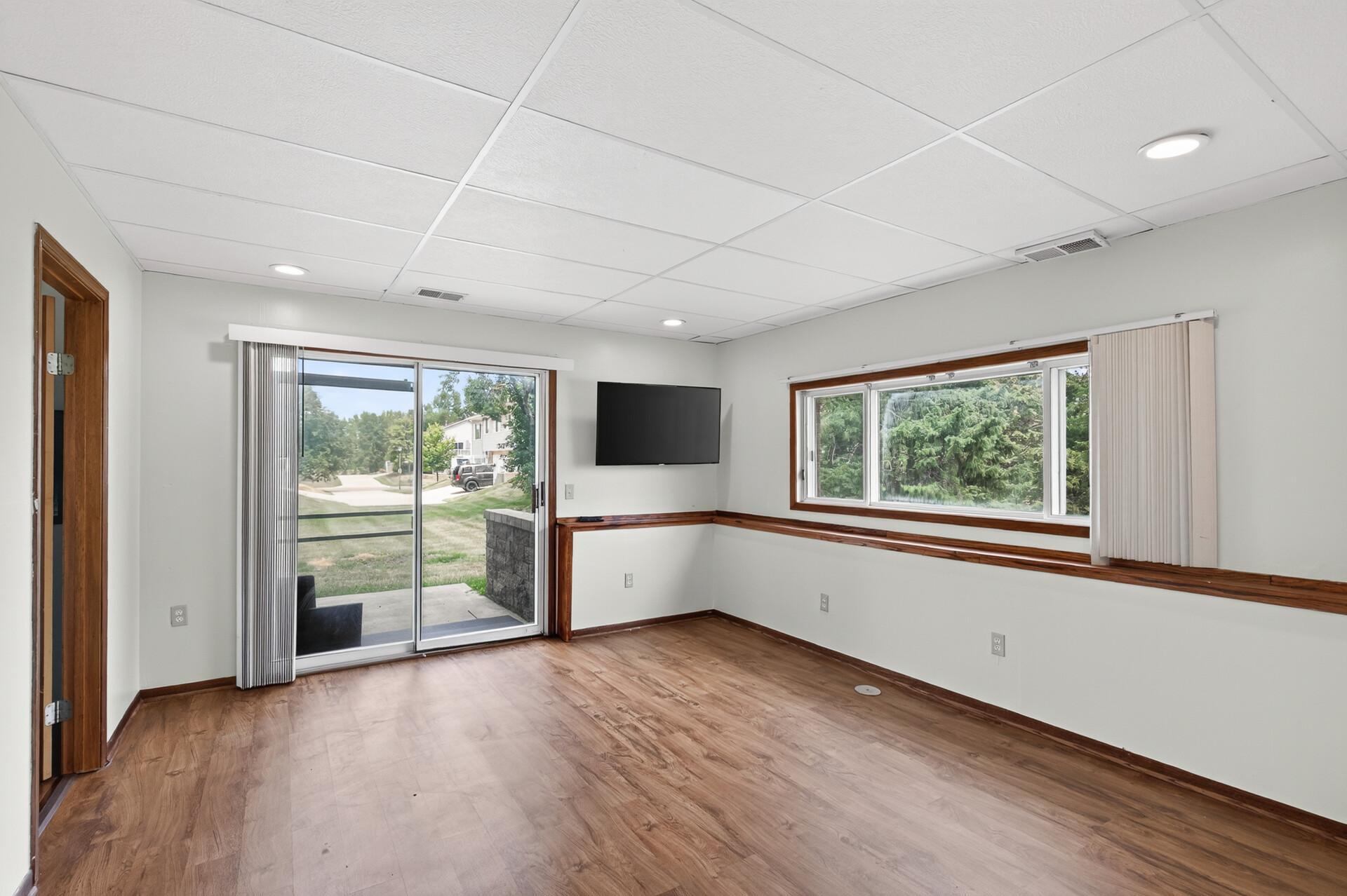 View of Residential at 15894 Gooseberry Way, Apple Valley MN 55124, Apple Valley (21 of 29) - Mike Wilen | Minnesota Team Real Estate