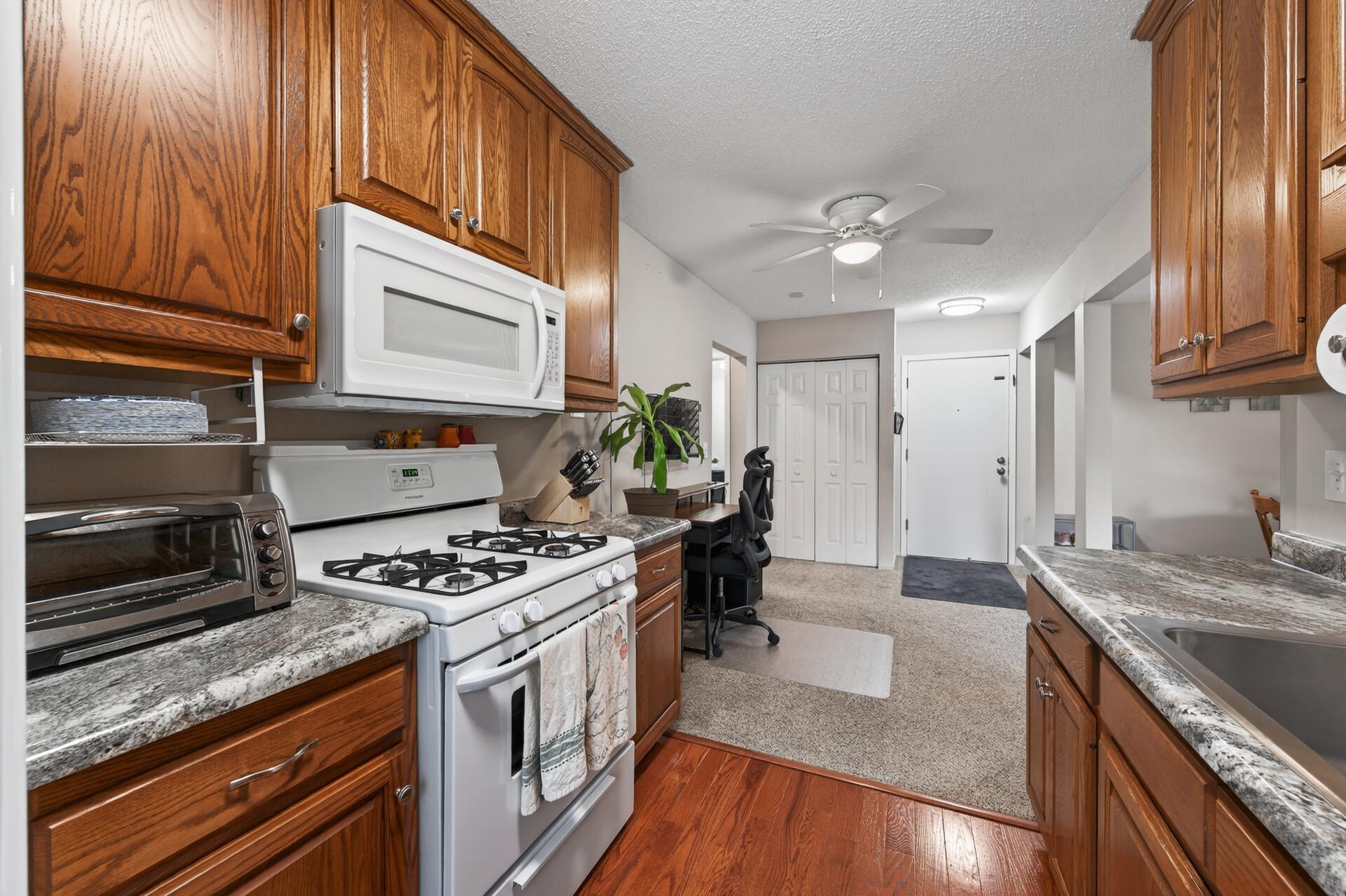 View of Residential at 10840 Rockford Road #308, Plymouth MN 55442, Plymouth (10 of 24) - Mike Wilen | Minnesota Team Real Estate
