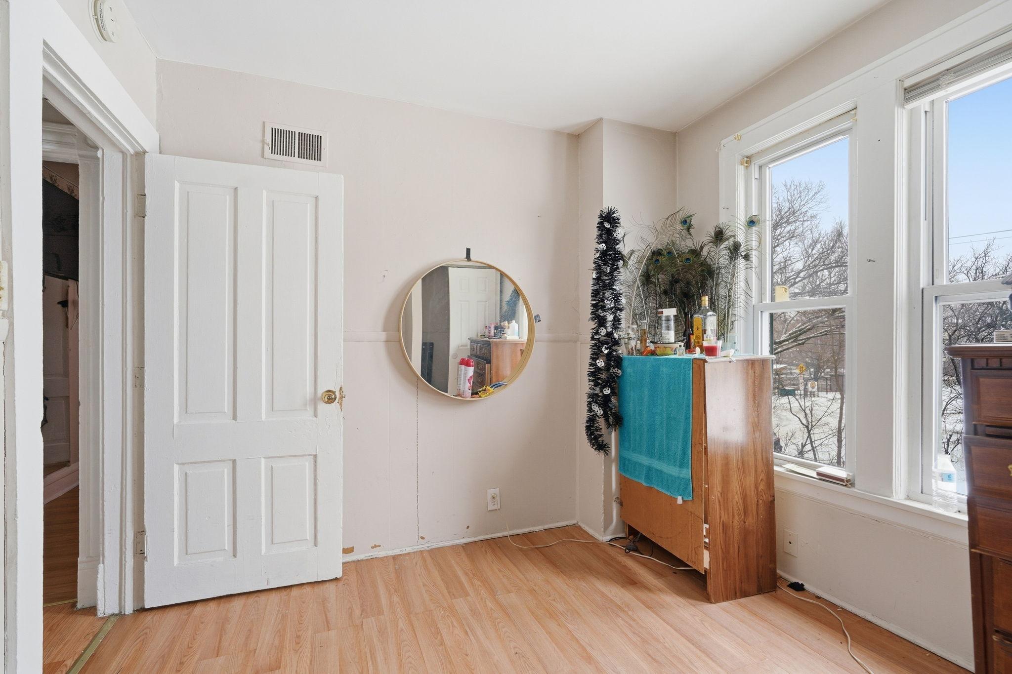 View of Residential Income at 2913 18th Avenue, Minneapolis MN 55407, Minneapolis (39 of 45) - Mike Wilen | Minnesota Team Real Estate