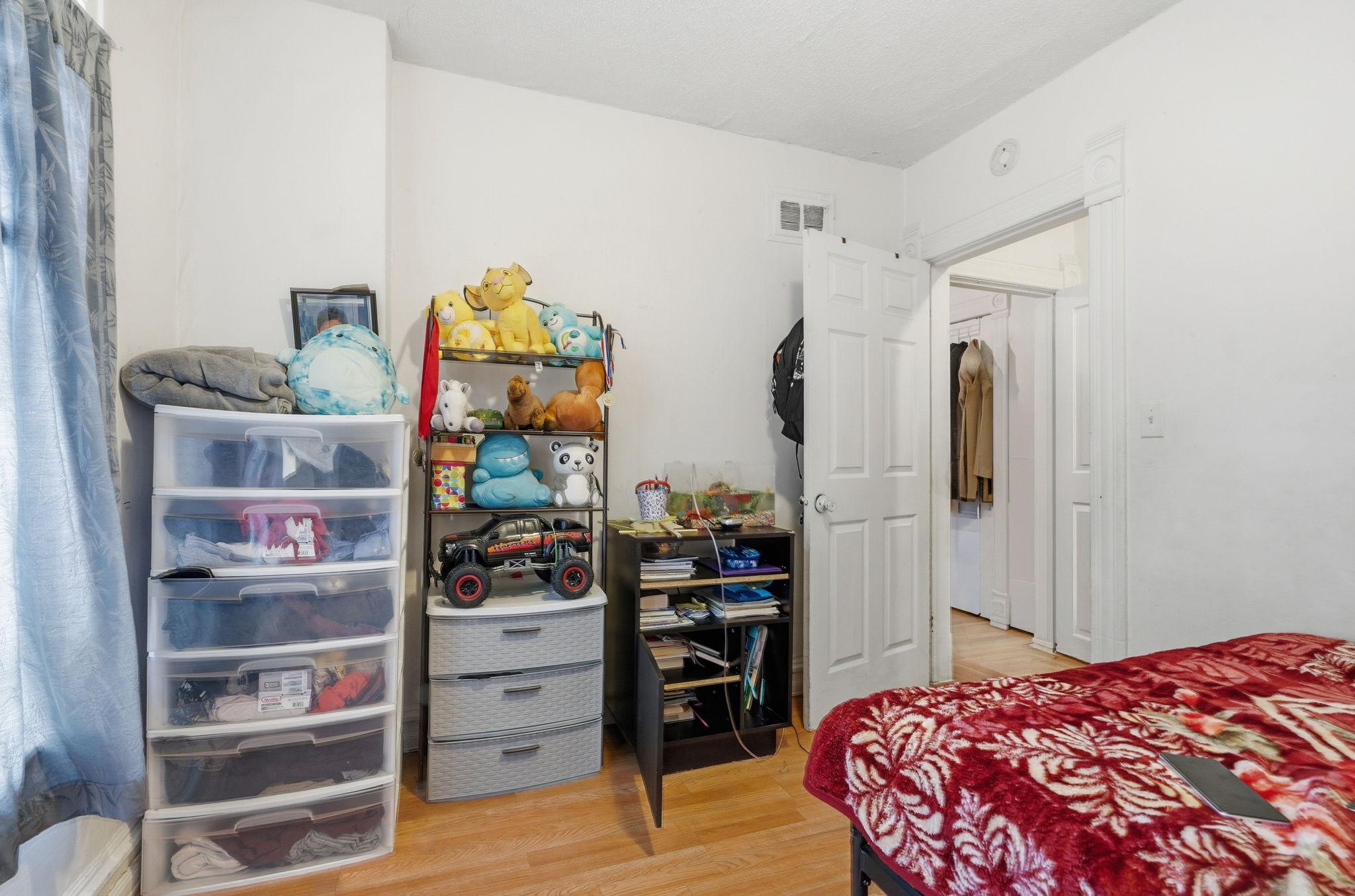 View of Residential Income at 2913 18th Avenue, Minneapolis MN 55407, Minneapolis (21 of 45) - Mike Wilen | Minnesota Team Real Estate