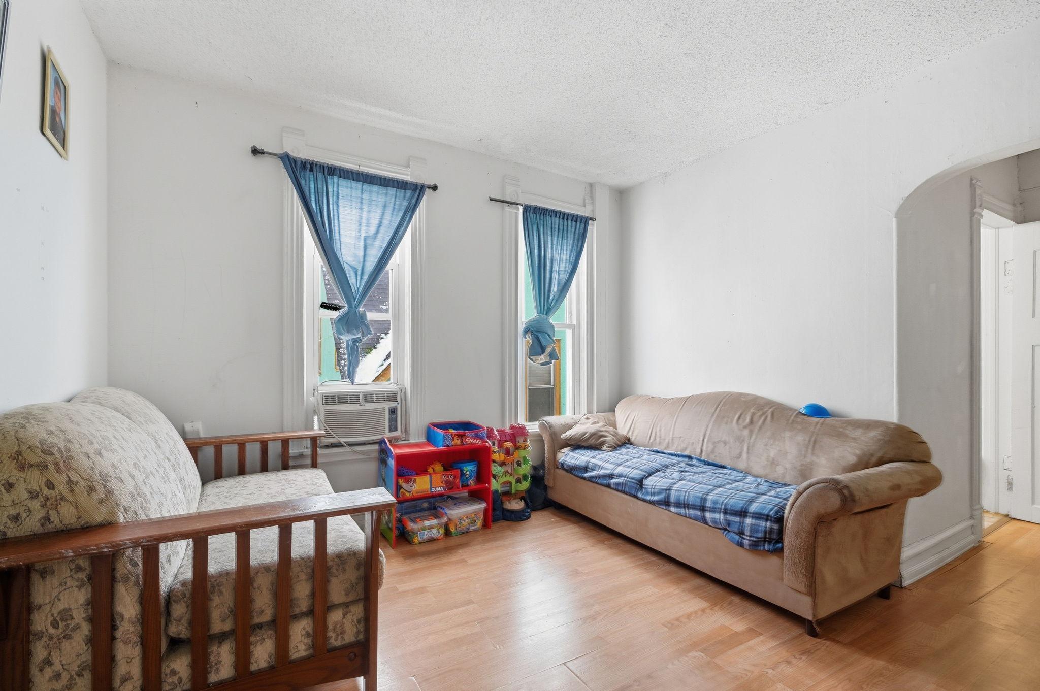 View of Residential Income at 2913 18th Avenue, Minneapolis MN 55407, Minneapolis (15 of 45) - Mike Wilen | Minnesota Team Real Estate