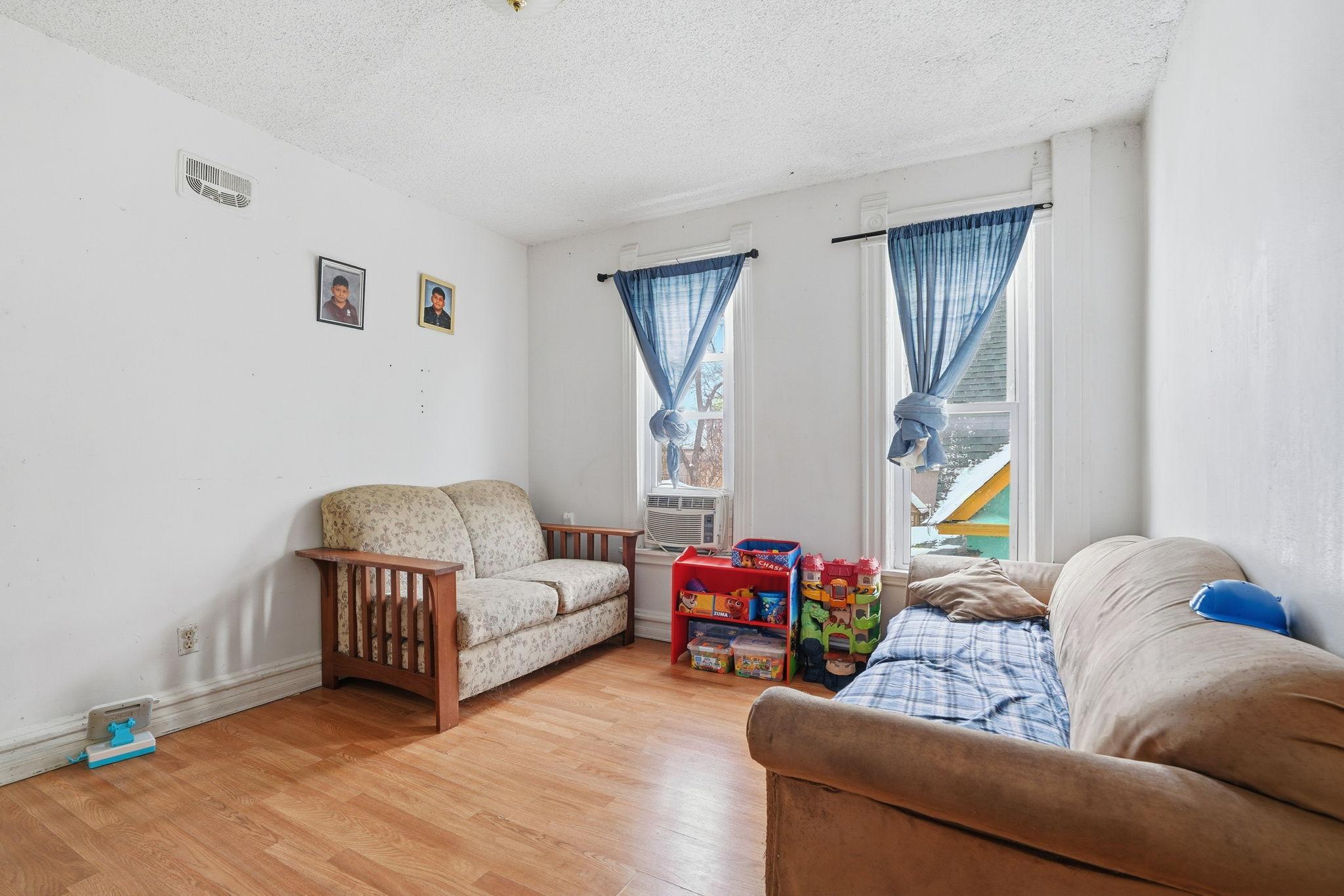View of Residential Income at 2913 18th Avenue, Minneapolis MN 55407, Minneapolis (14 of 45) - Mike Wilen | Minnesota Team Real Estate