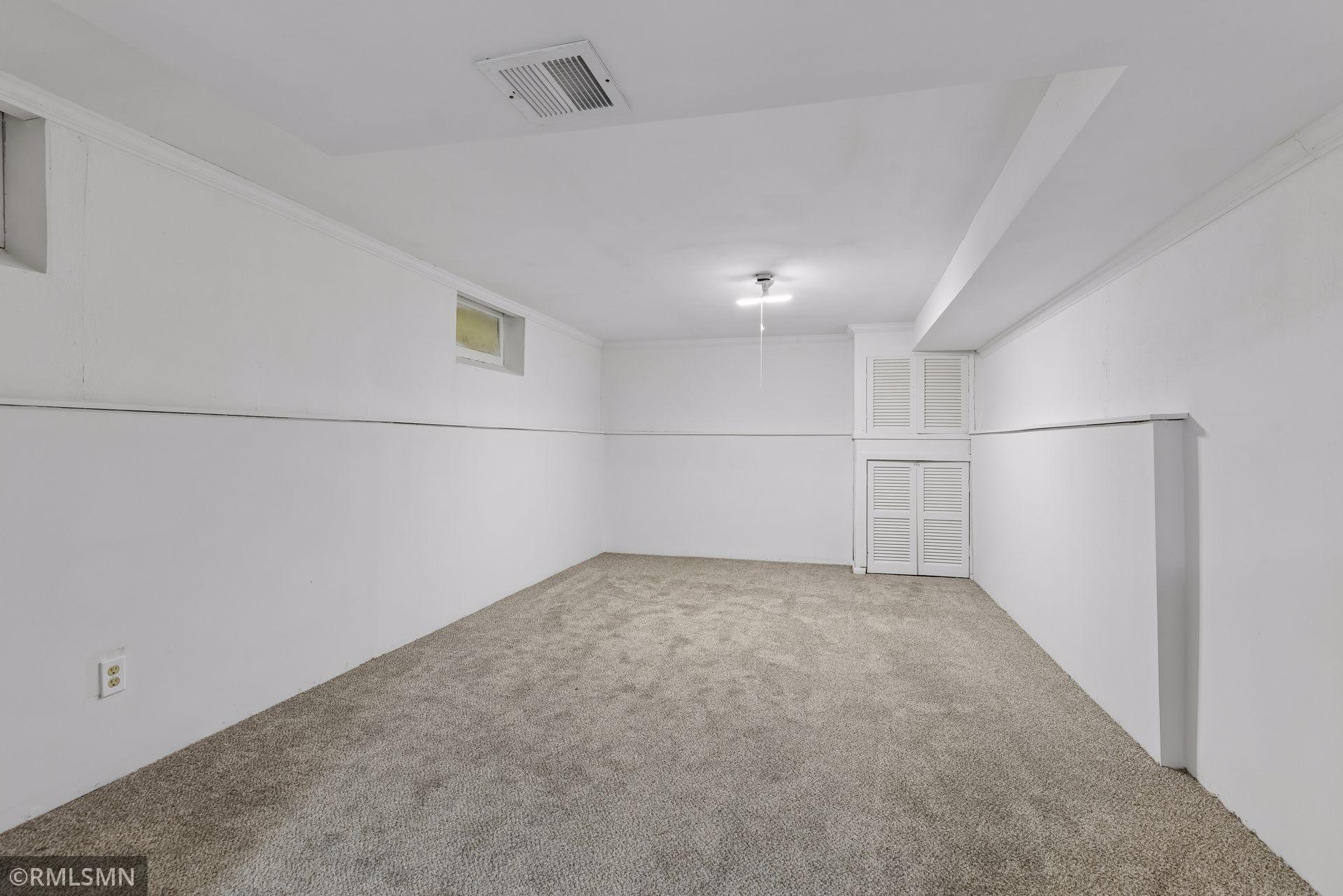 View of Residential at 3416 Xenwood Avenue, Saint Louis Park MN 55416, Saint Louis Park (19 of 23) - Mike Wilen | Minnesota Team Real Estate