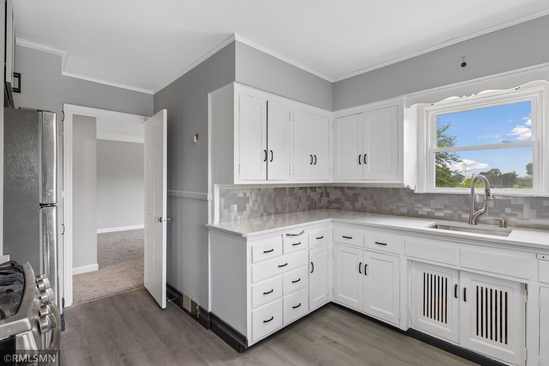 View of Residential at 3416 Xenwood Avenue, Saint Louis Park MN 55416, Saint Louis Park (3 of 23) - Mike Wilen | Minnesota Team Real Estate