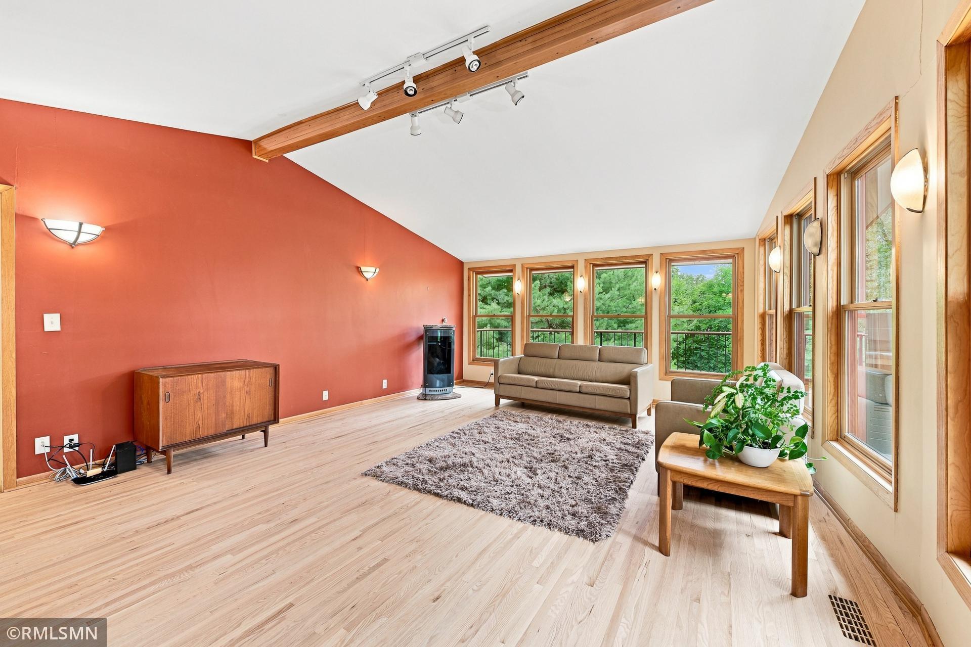 View of Residential at 44 Miller Crest Lane, Saint Paul MN 55106, Saint Paul (39 of 84) - Mike Wilen | Minnesota Team Real Estate
