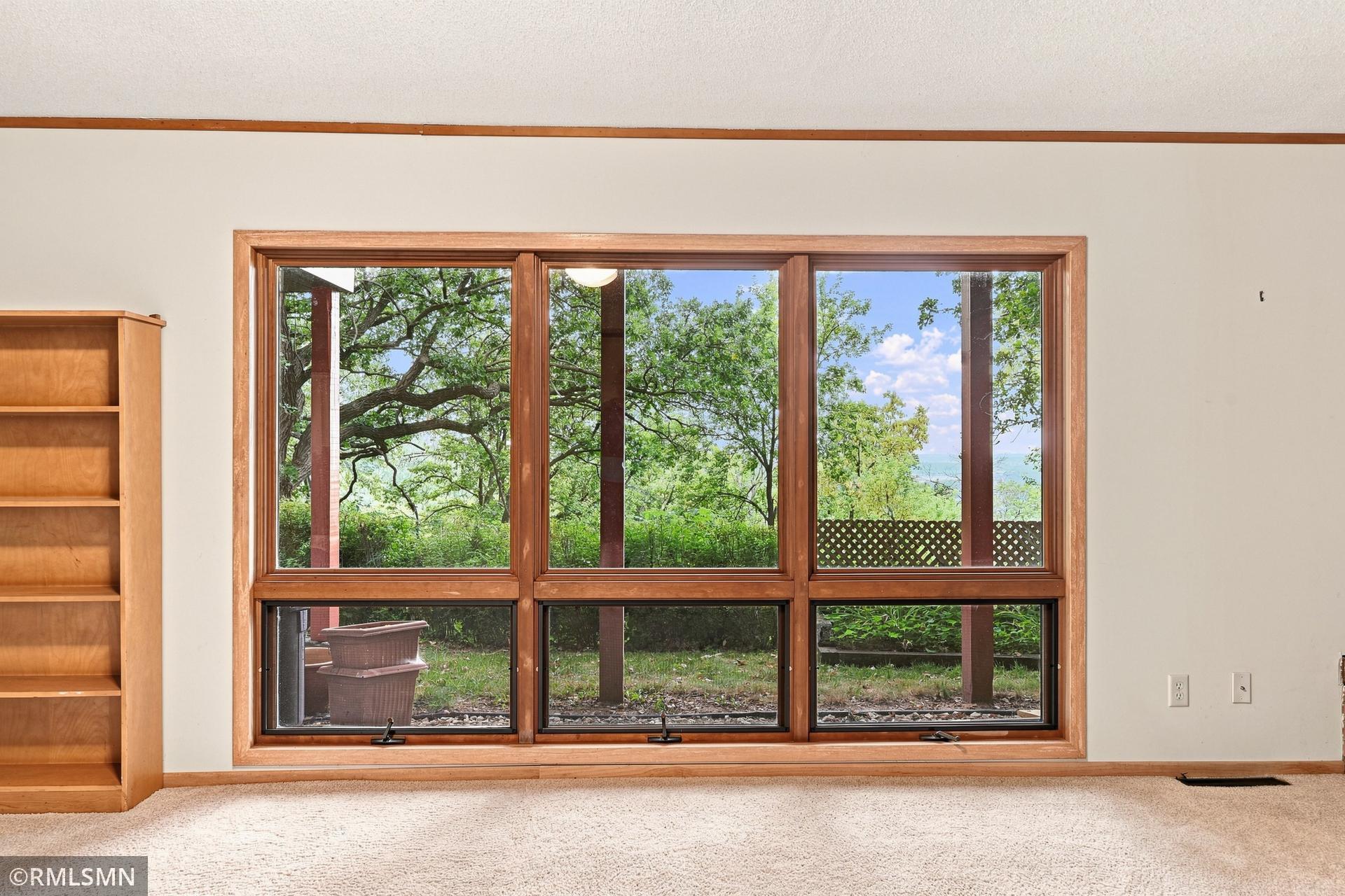 View of Residential at 44 Miller Crest Lane, Saint Paul MN 55106, Saint Paul (48 of 84) - Mike Wilen | Minnesota Team Real Estate