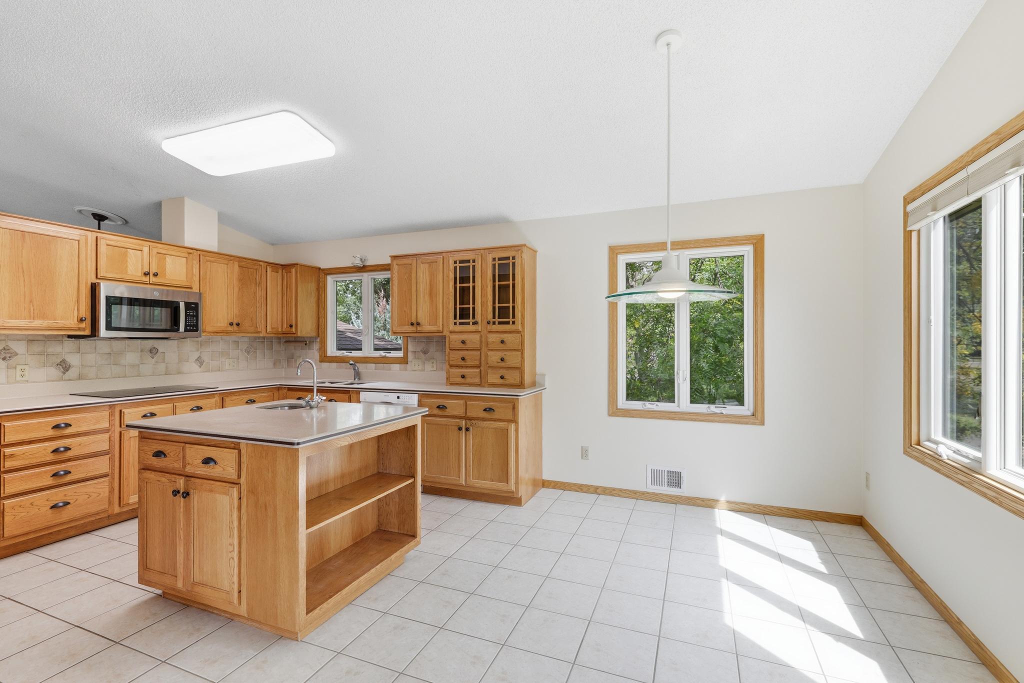 View of Residential at 7514 Alden Way, Fridley MN 55432, Fridley (15 of 56) - Mike Wilen | Minnesota Team Real Estate