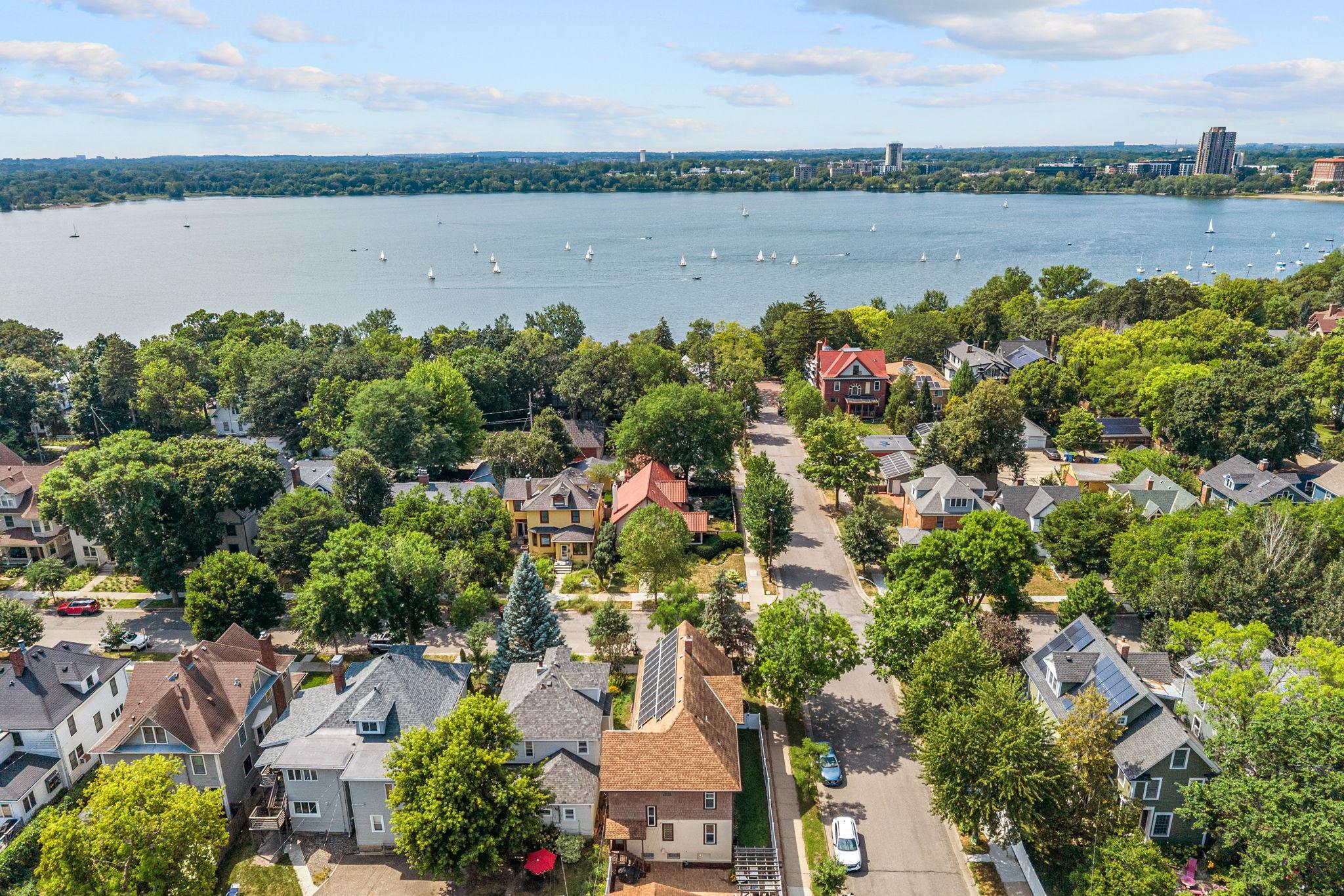 View of Residential Income at 3301 Irving Avenue, Minneapolis MN 55408, Minneapolis (34 of 35) - Mike Wilen | Minnesota Team Real Estate