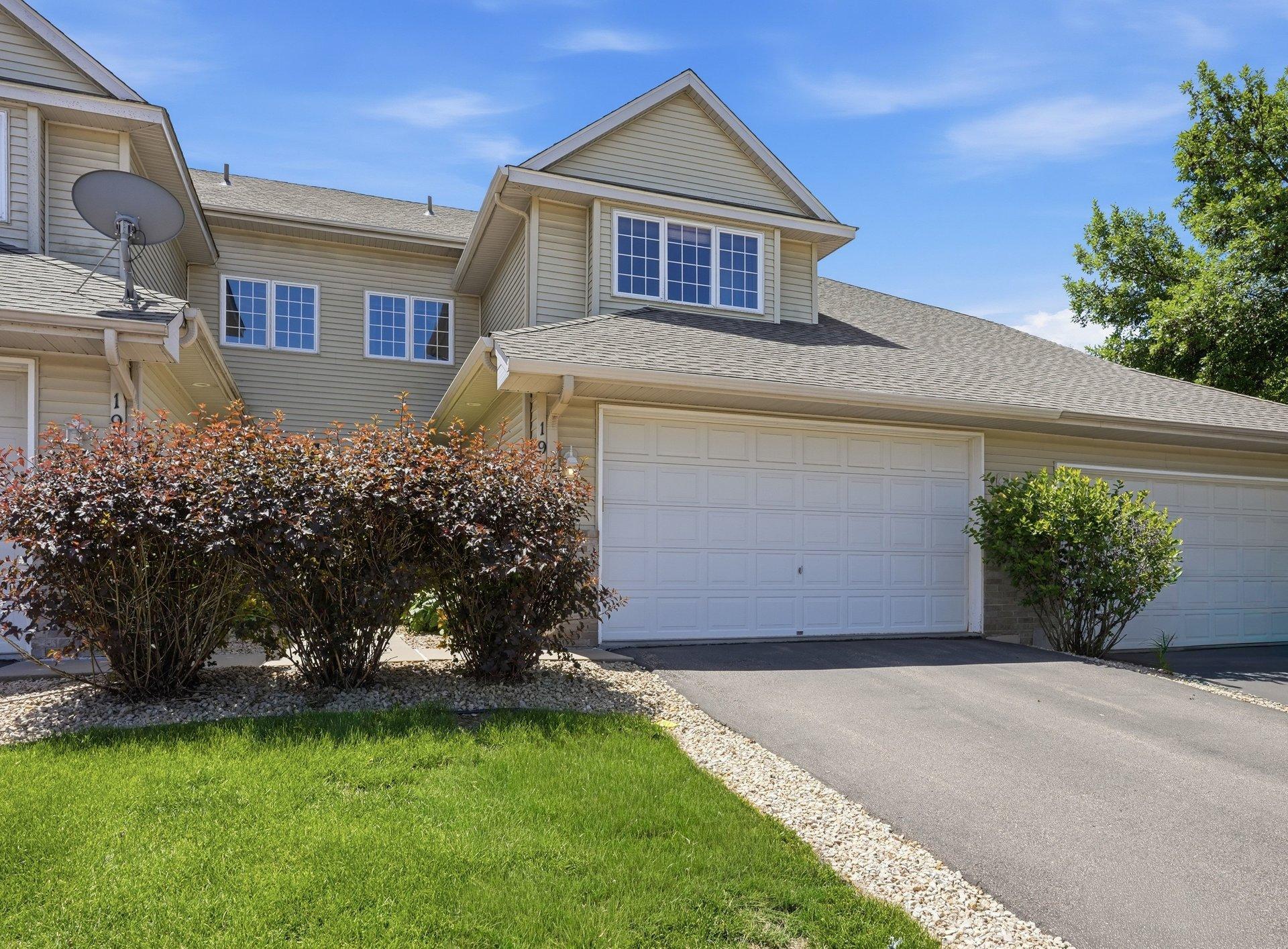 View of Residential at 1971 Andrew Court, Chanhassen MN 55317, Chanhassen (4 of 101) - Mike Wilen | Minnesota Team Real Estate