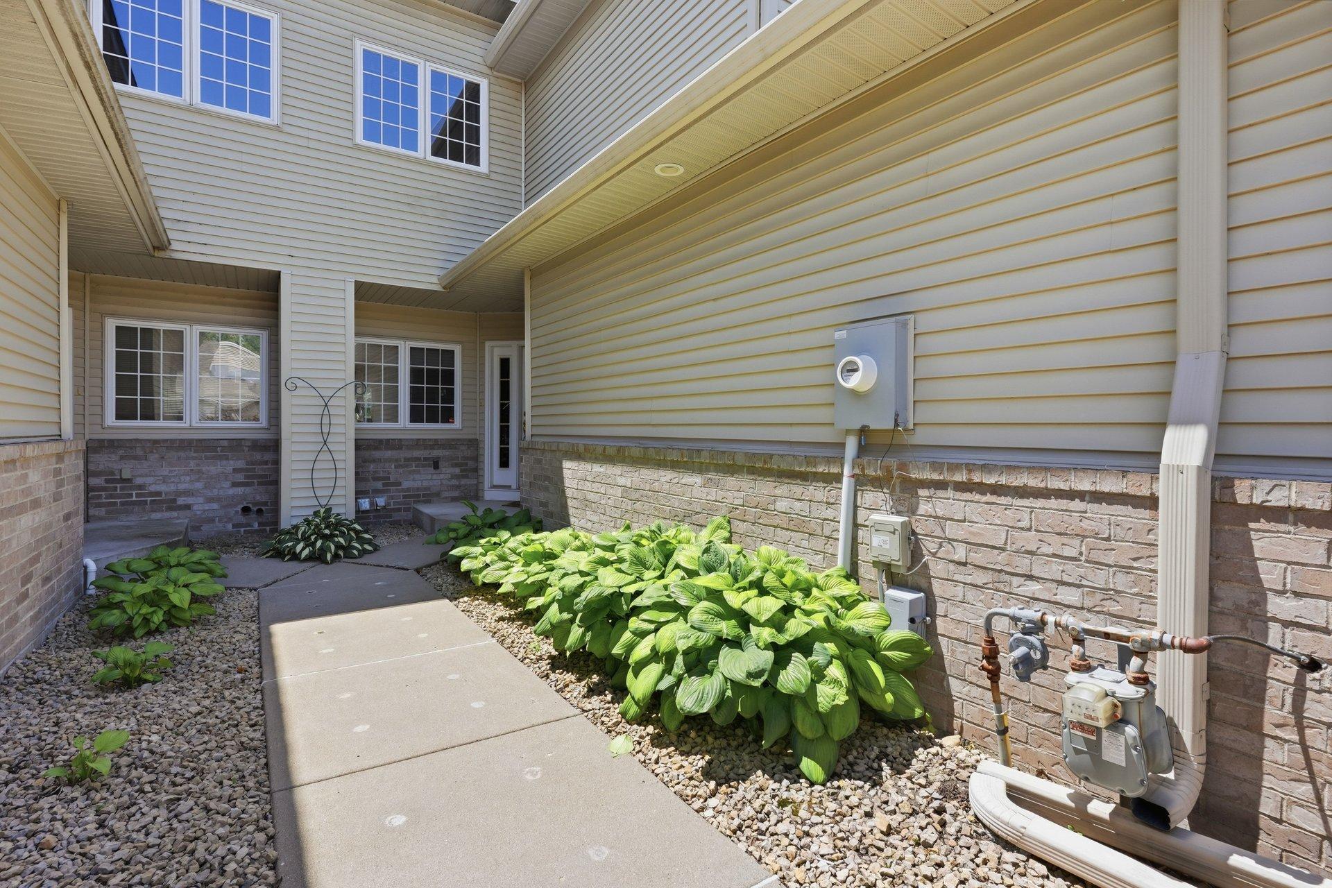 View of Residential at 1971 Andrew Court, Chanhassen MN 55317, Chanhassen (54 of 101) - Mike Wilen | Minnesota Team Real Estate