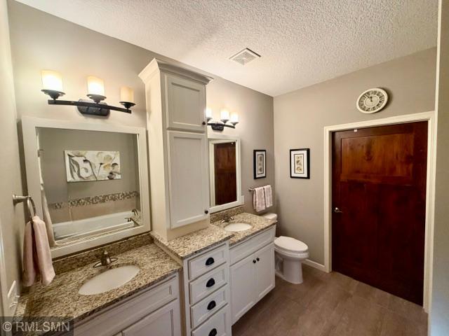 View of Residential at 20596 Everton Court, Forest Lake MN 55025, Forest Lake (14 of 34) - Mike Wilen | Minnesota Team Real Estate
