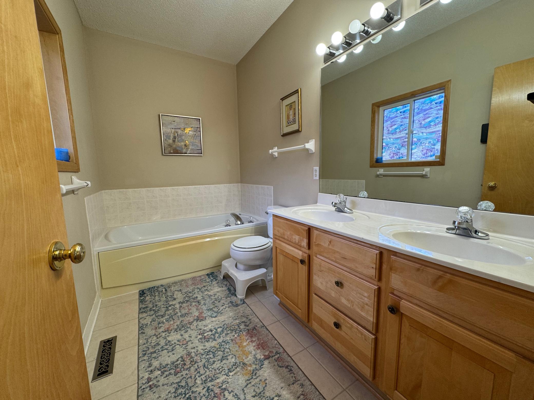 View of Residential at 474 Bluebird Lane, Woodbury MN 55125, Woodbury (12 of 47) - Mike Wilen | Minnesota Team Real Estate