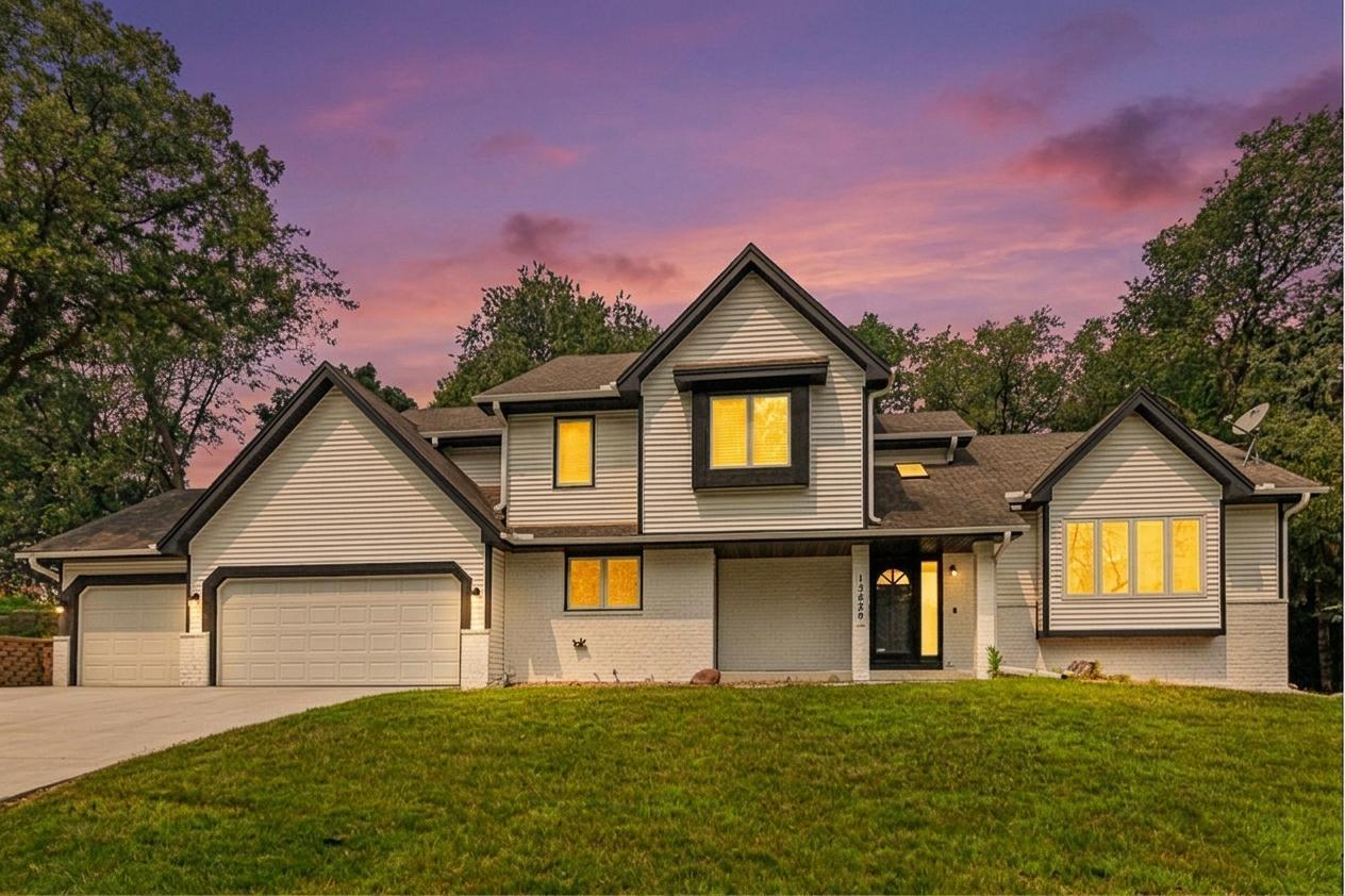 View of Single Family at 13629 Glasgow Lane, Apple Valley - Mike Wilen | Minnesota Team Real Estate