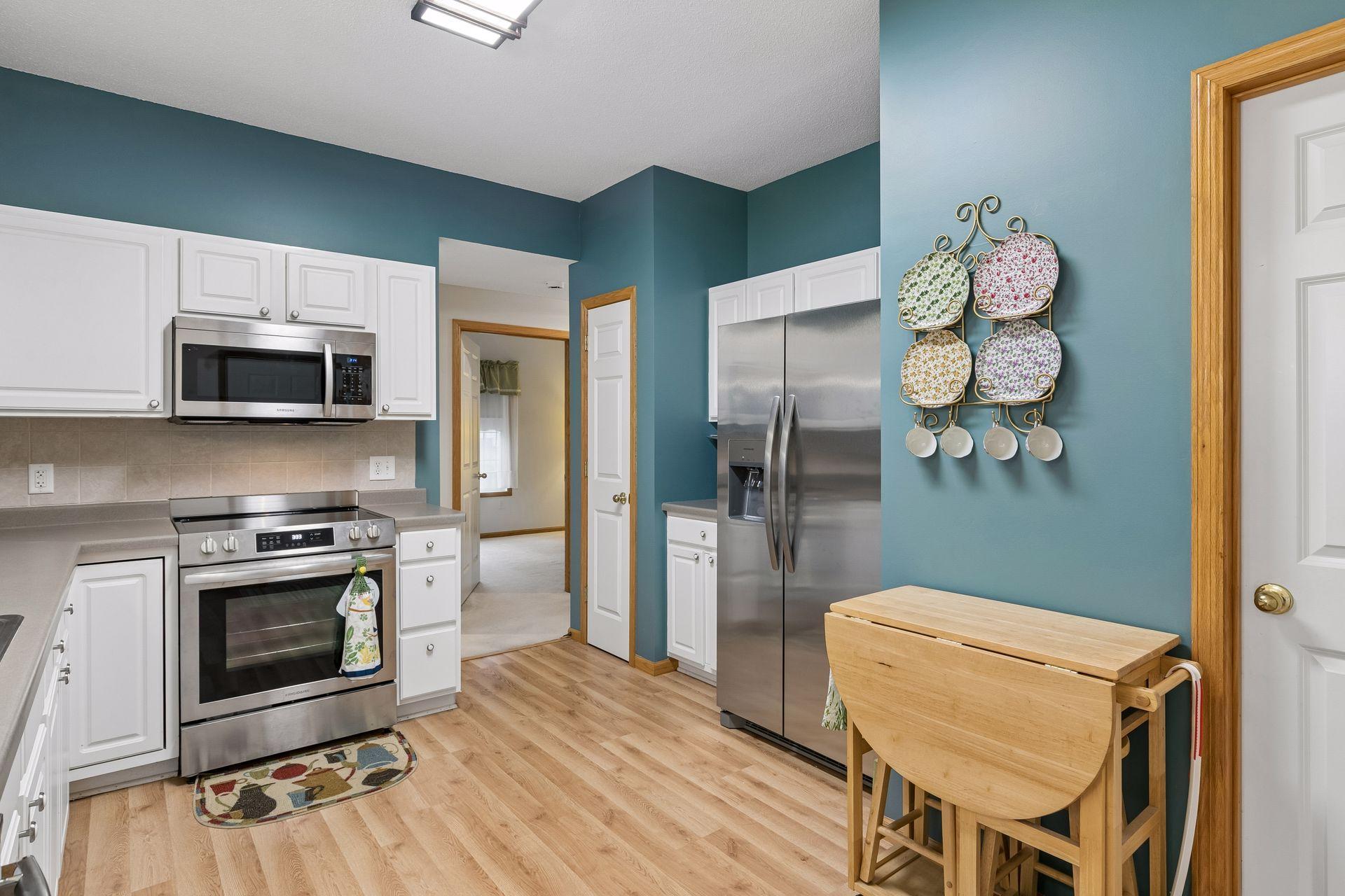 View of Residential at 6889 Folkestone Road #711, Apple Valley MN 55124, Apple Valley (19 of 37) - Mike Wilen | Minnesota Team Real Estate
