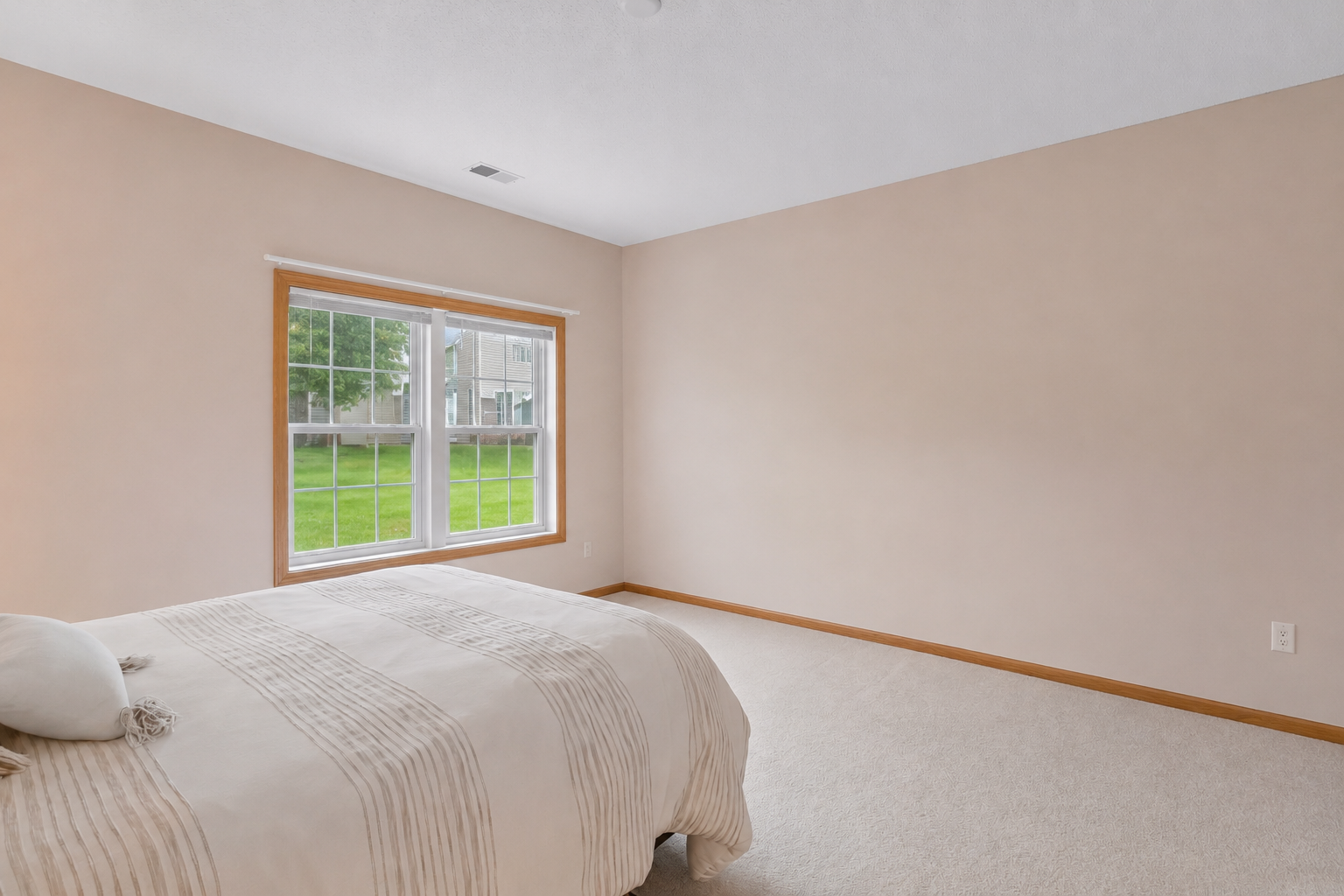 View of Residential at 6889 Folkestone Road #711, Apple Valley MN 55124, Apple Valley (21 of 37) - Mike Wilen | Minnesota Team Real Estate
