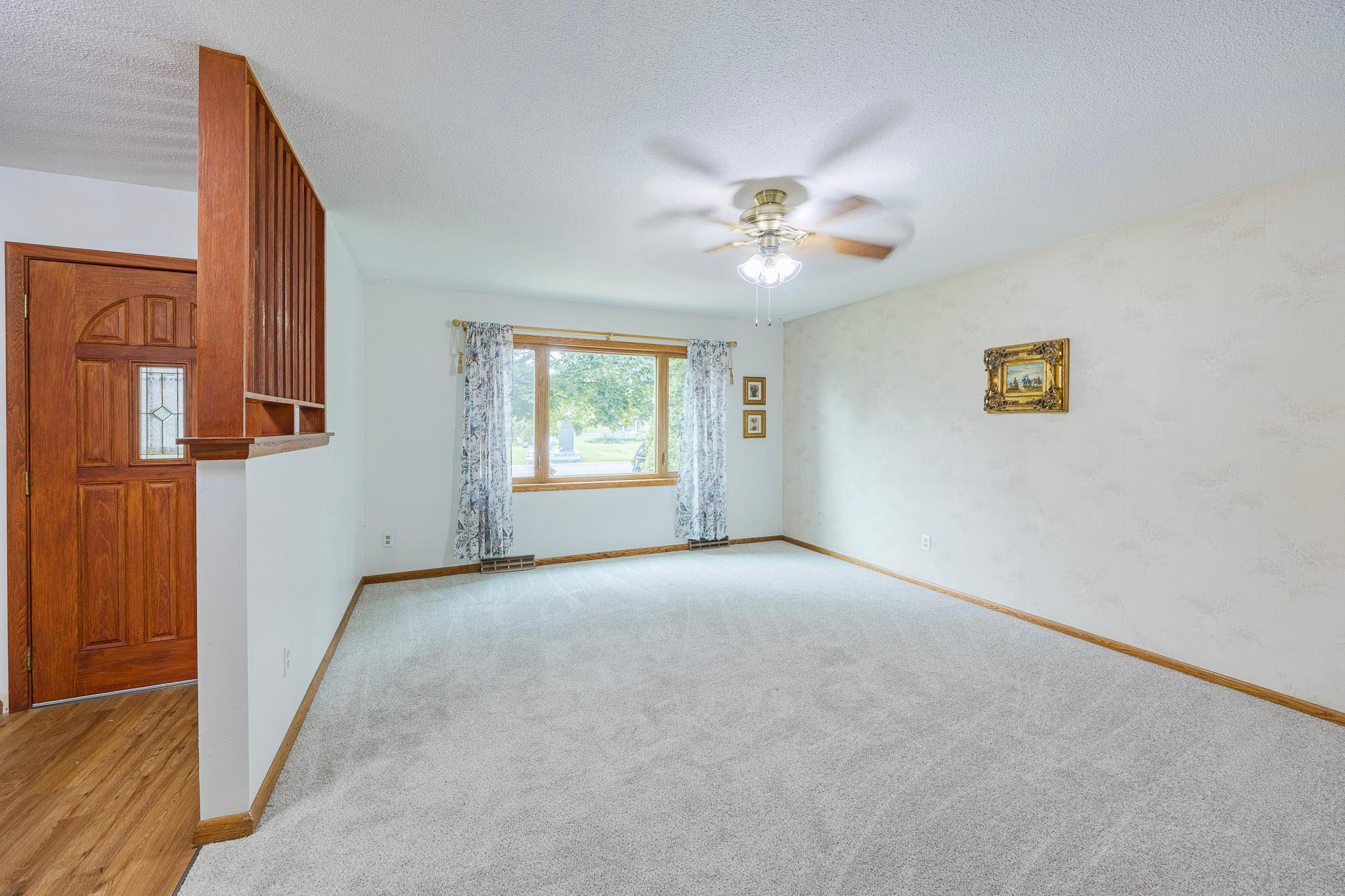View of Residential at 10325 Portland Avenue, Bloomington MN 55420, Bloomington (6 of 42) - Mike Wilen | Minnesota Team Real Estate