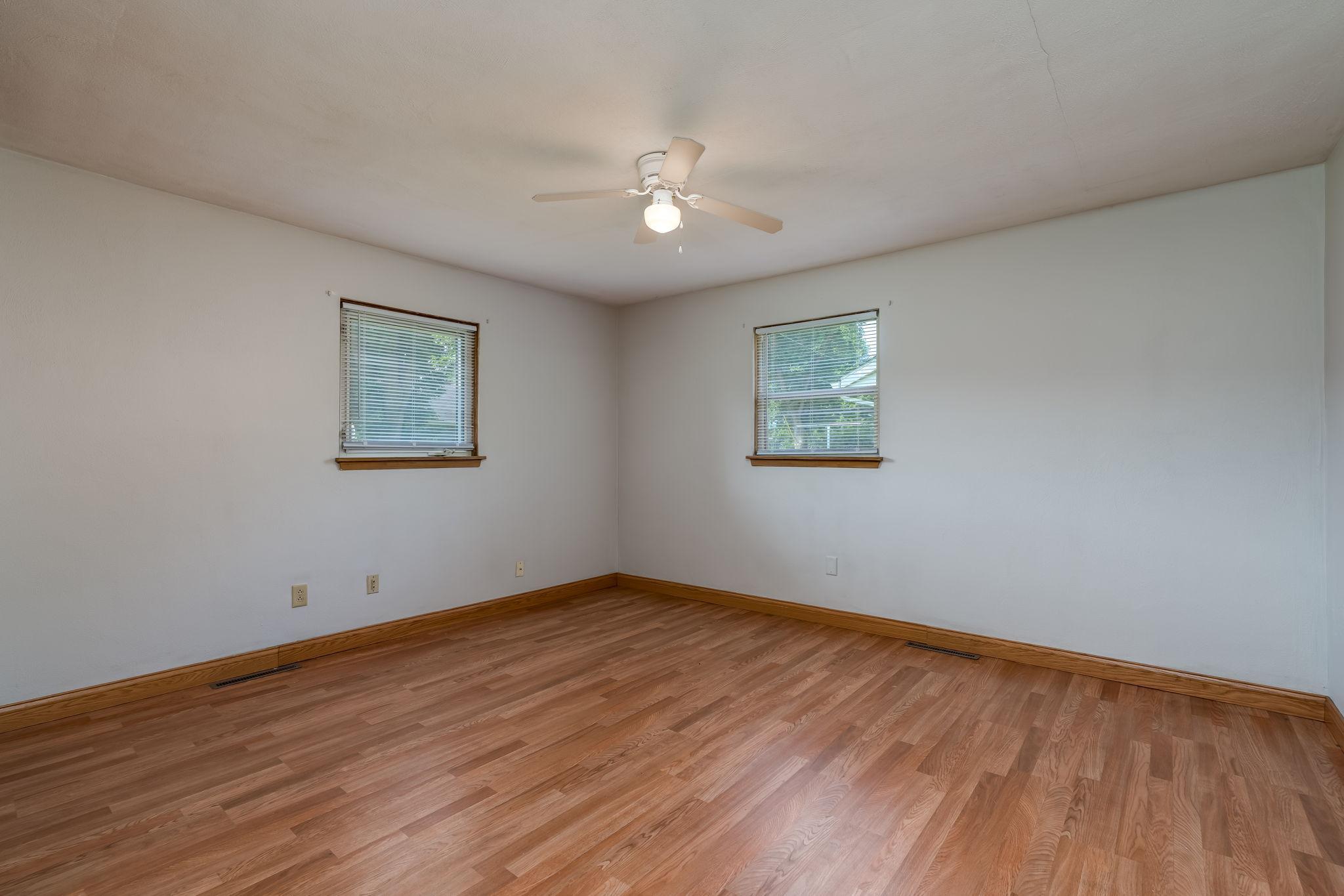 View of Residential at 109 Jay Street, Le Sueur MN 56058, Le Sueur (12 of 23) - Mike Wilen | Minnesota Team Real Estate