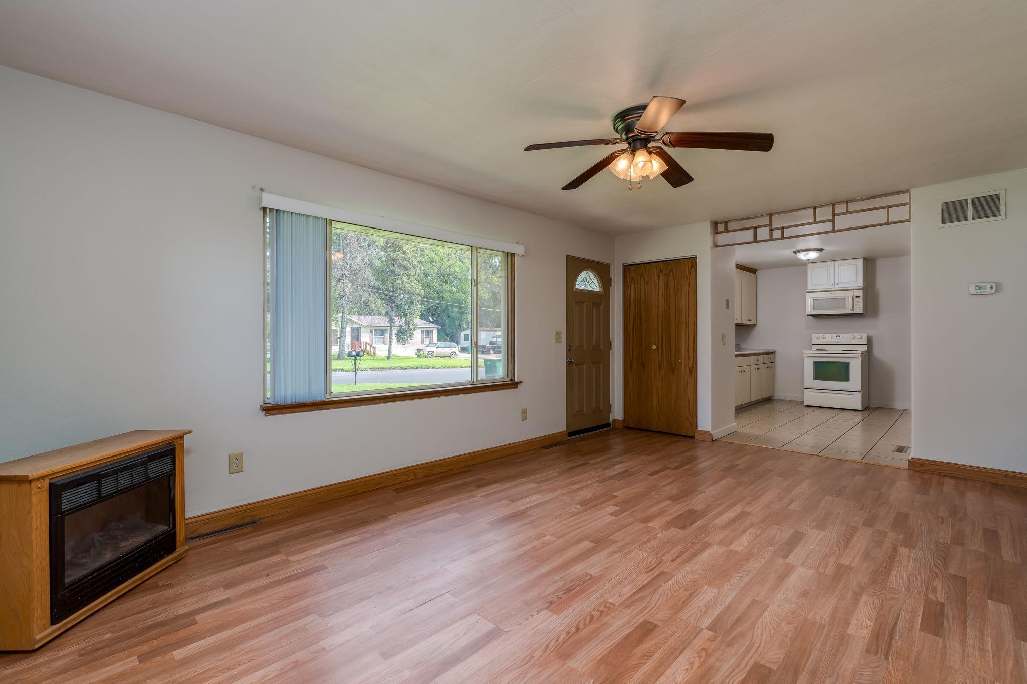 View of Residential at 109 Jay Street, Le Sueur MN 56058, Le Sueur (6 of 23) - Mike Wilen | Minnesota Team Real Estate