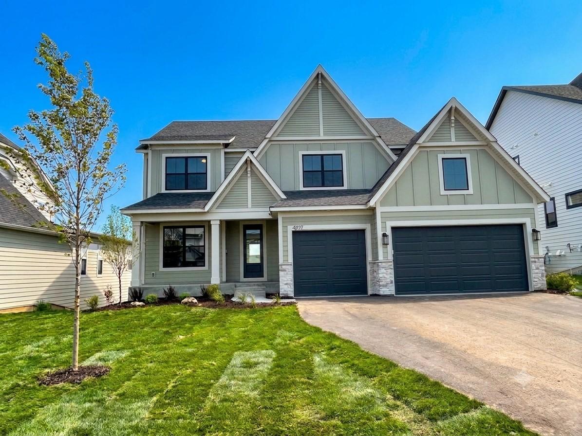 View of Residential at 4097 Arbor Drive, Woodbury MN 55129, Woodbury (45 of 48) - Mike Wilen | Minnesota Team Real Estate