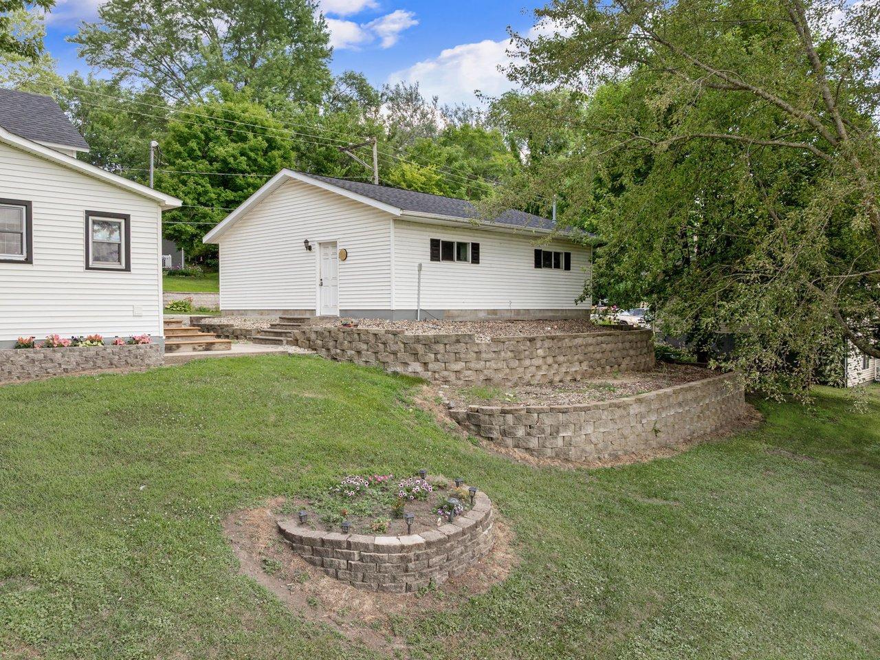 View of Residential at 828 Clinton Street, Waterville MN 56096, Waterville (10 of 33) - Mike Wilen | Minnesota Team Real Estate