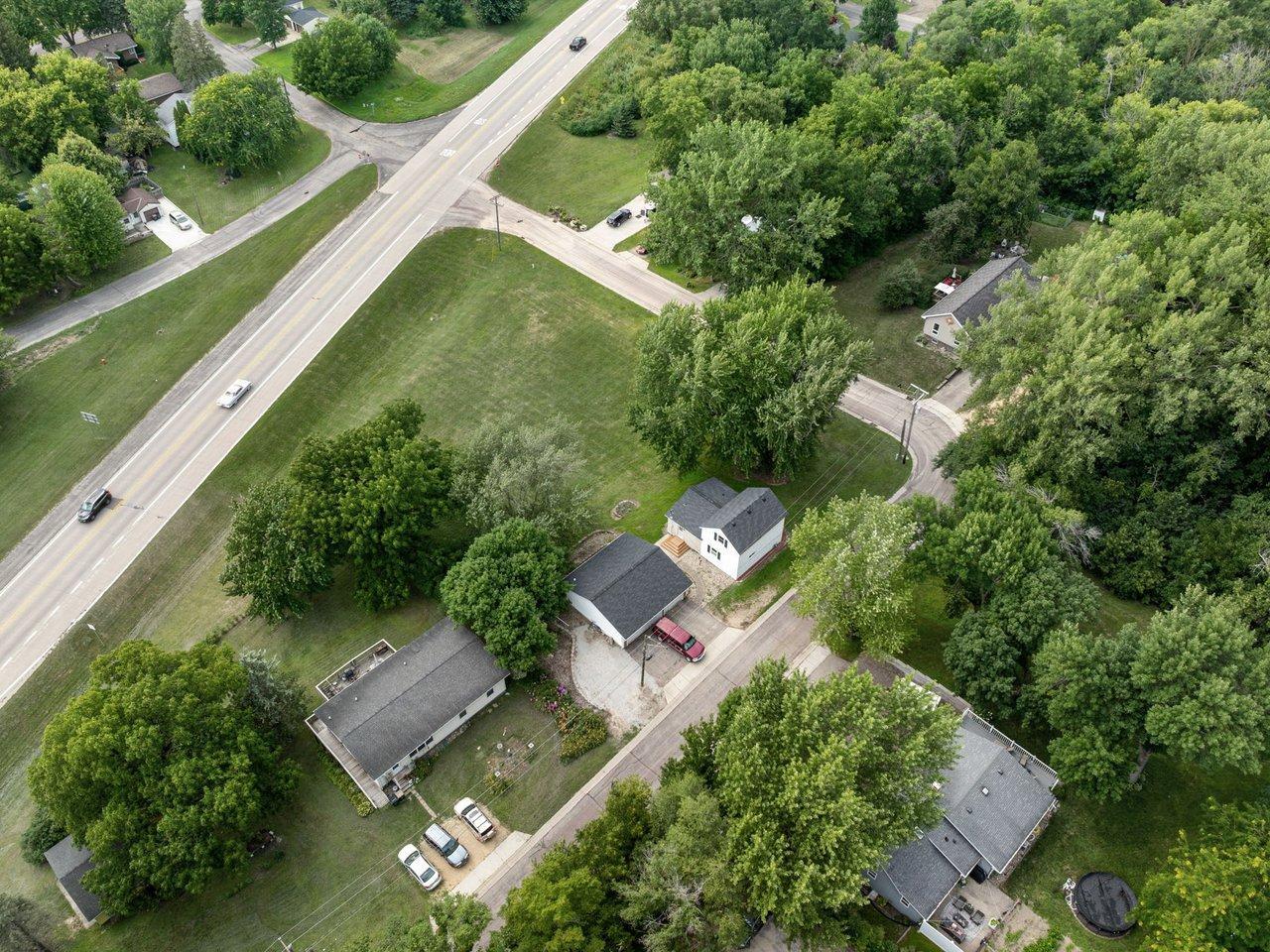 View of Residential at 828 Clinton Street, Waterville MN 56096, Waterville (7 of 33) - Mike Wilen | Minnesota Team Real Estate