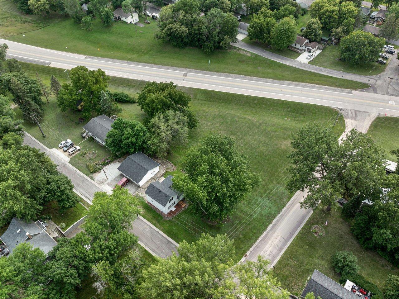 View of Residential at 828 Clinton Street, Waterville MN 56096, Waterville (6 of 33) - Mike Wilen | Minnesota Team Real Estate