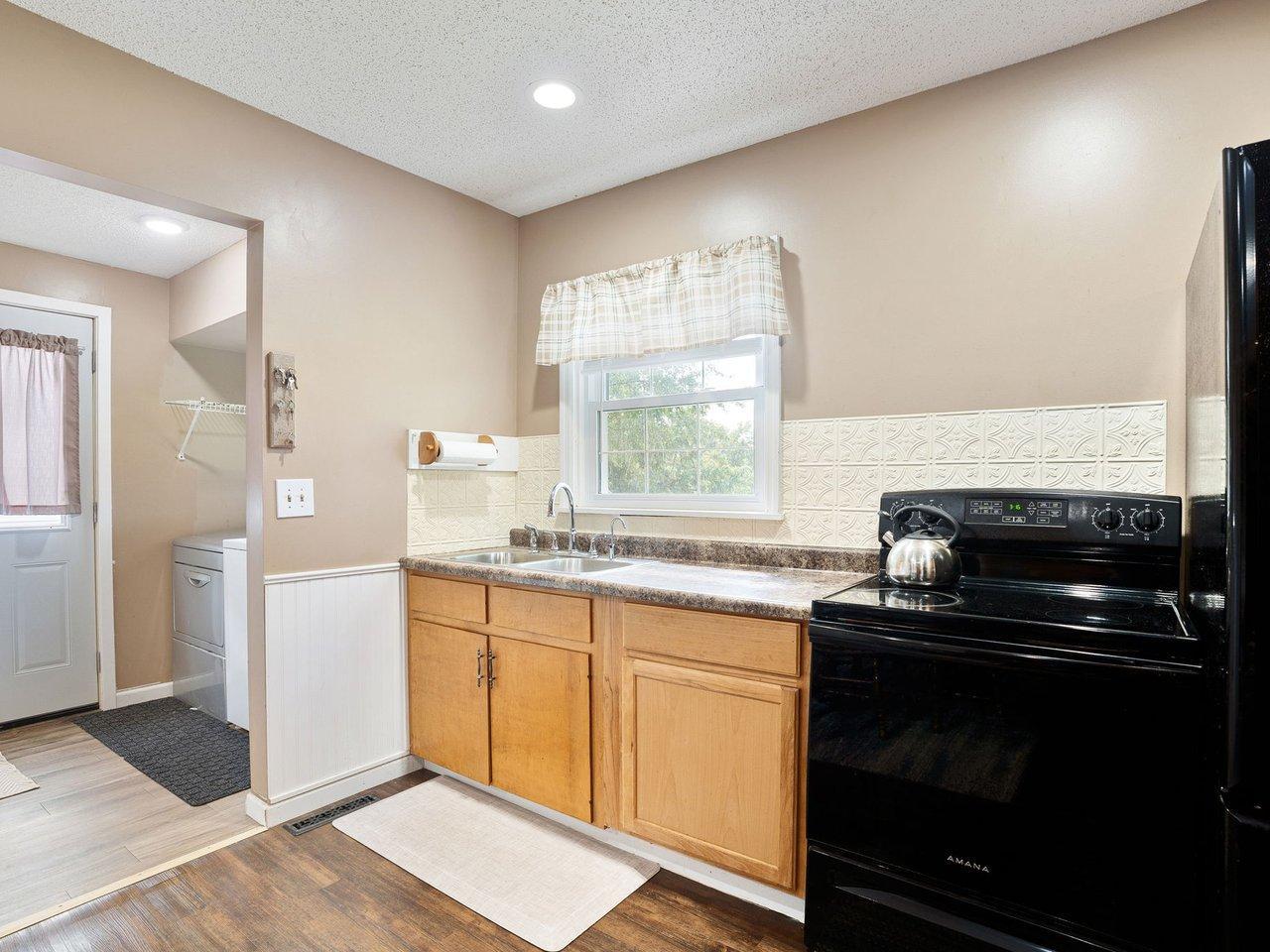 View of Residential at 828 Clinton Street, Waterville MN 56096, Waterville (13 of 33) - Mike Wilen | Minnesota Team Real Estate