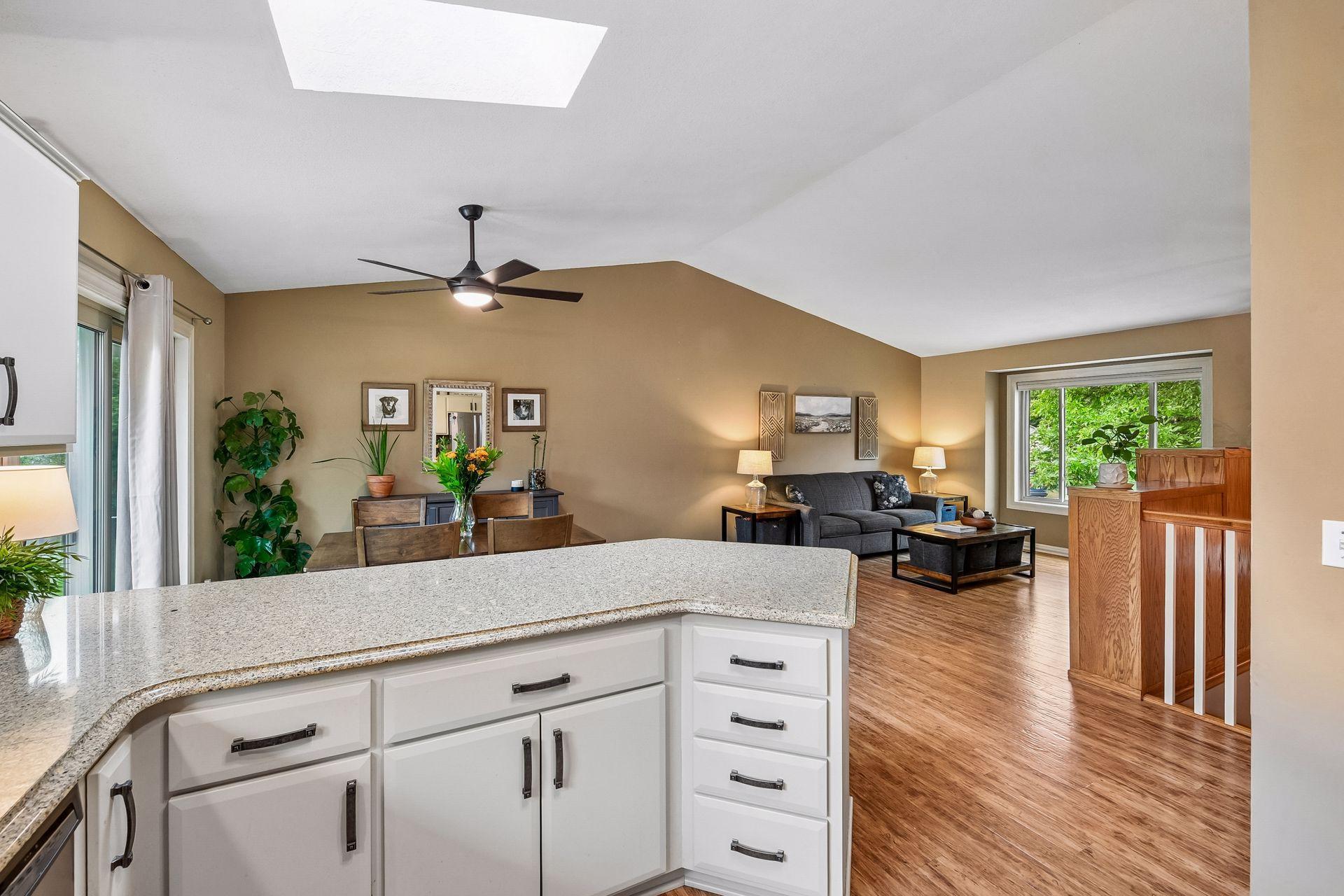 View of Residential at 1121 Scott Street, Shakopee MN 55379, Shakopee (13 of 31) - Mike Wilen | Minnesota Team Real Estate