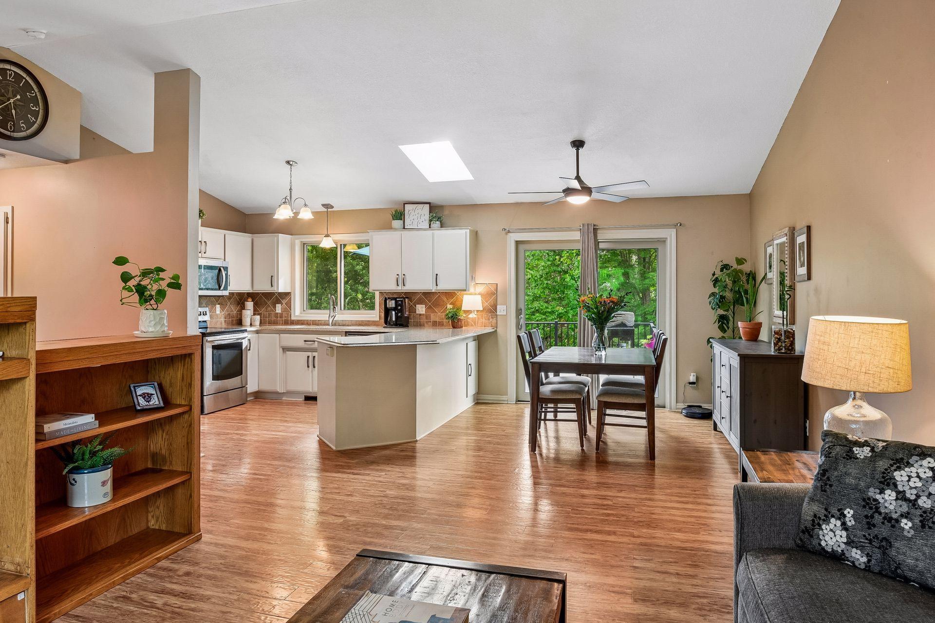 View of Residential at 1121 Scott Street, Shakopee MN 55379, Shakopee (8 of 31) - Mike Wilen | Minnesota Team Real Estate