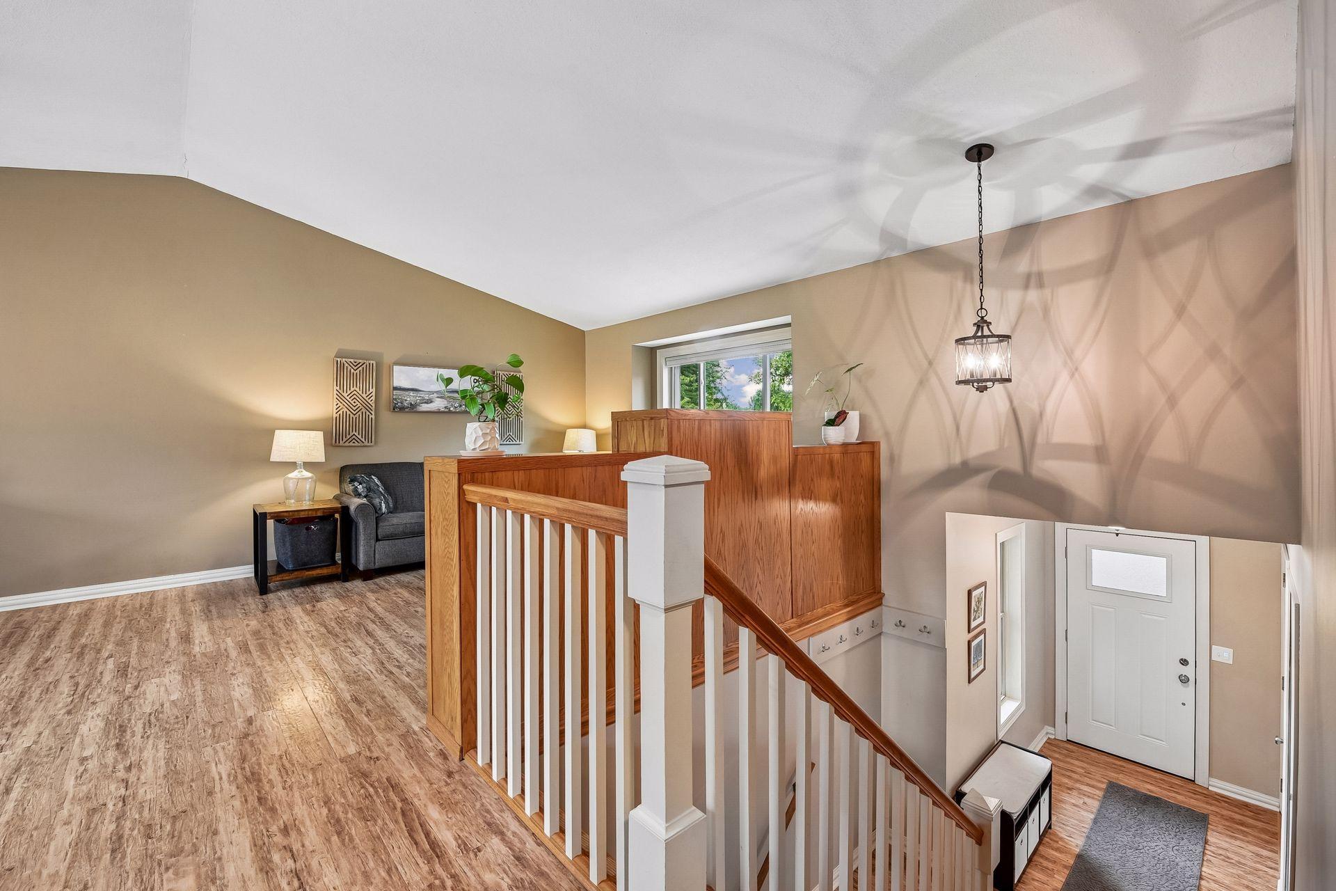 View of Residential at 1121 Scott Street, Shakopee MN 55379, Shakopee (5 of 31) - Mike Wilen | Minnesota Team Real Estate