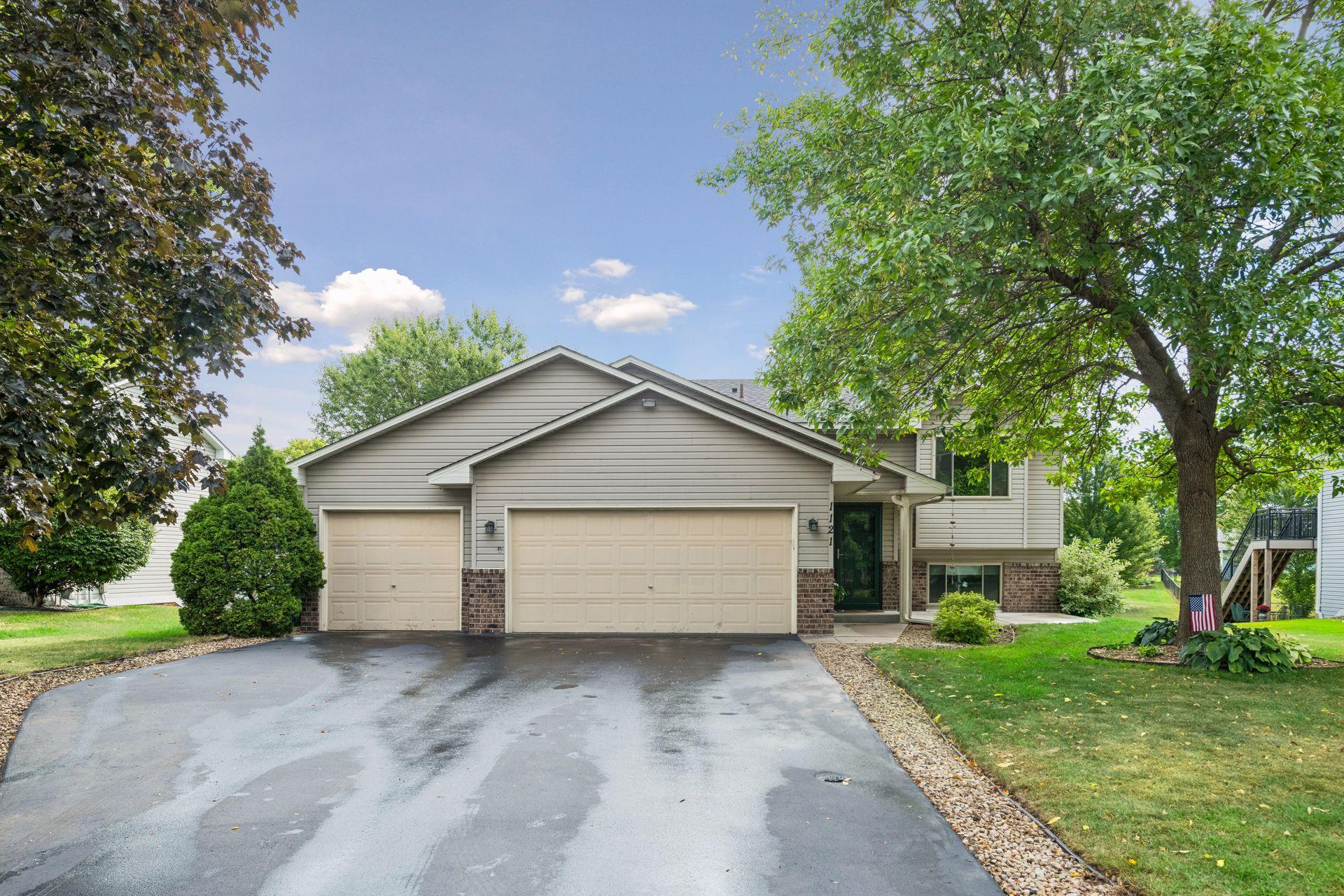 View of Single Family at 1121 Scott Street, Shakopee - Mike Wilen | Minnesota Team Real Estate