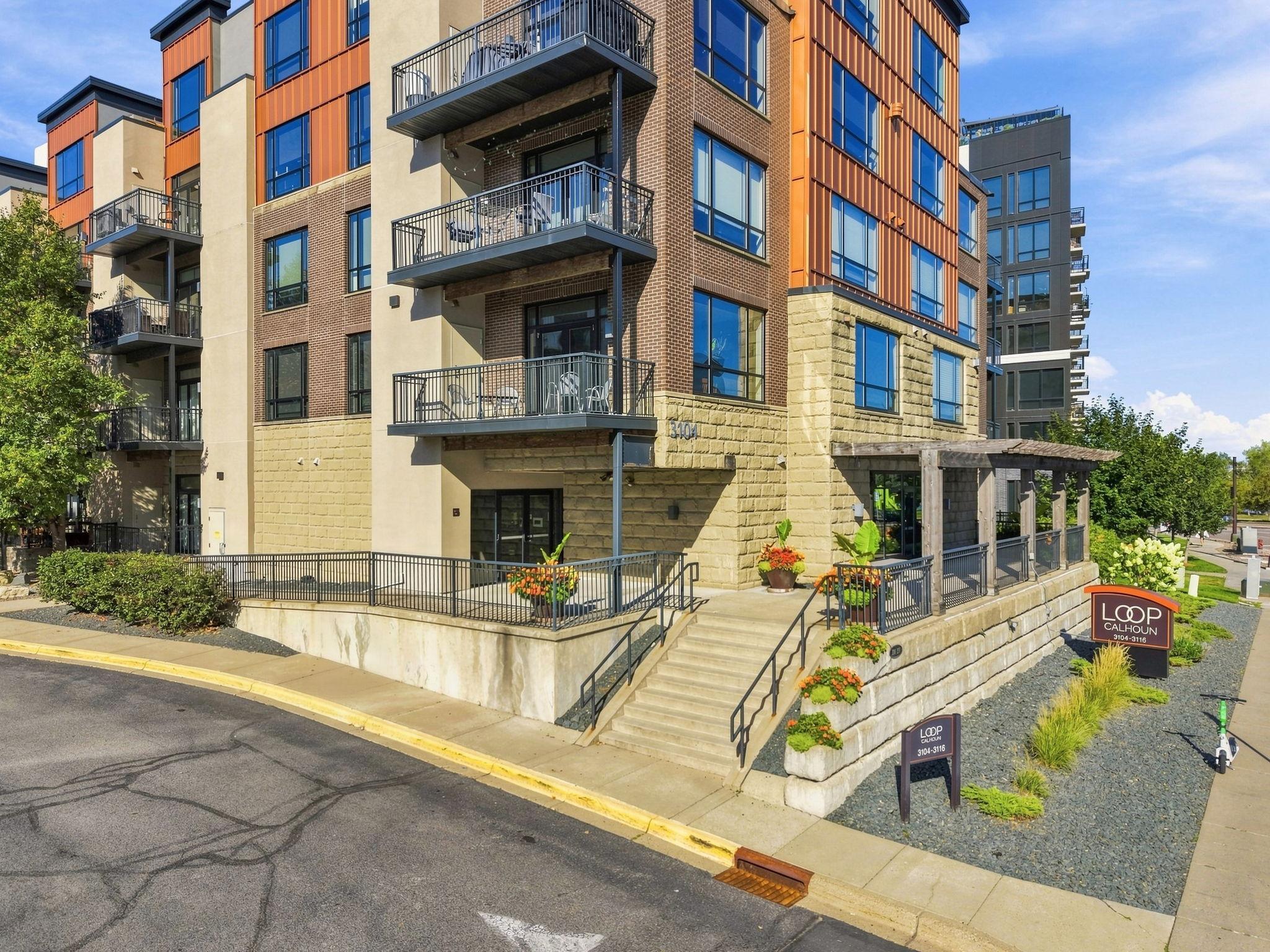 View of Residential at 3104 Lake Street #203, Minneapolis MN 55416, Minneapolis (48 of 53) - Mike Wilen | Minnesota Team Real Estate