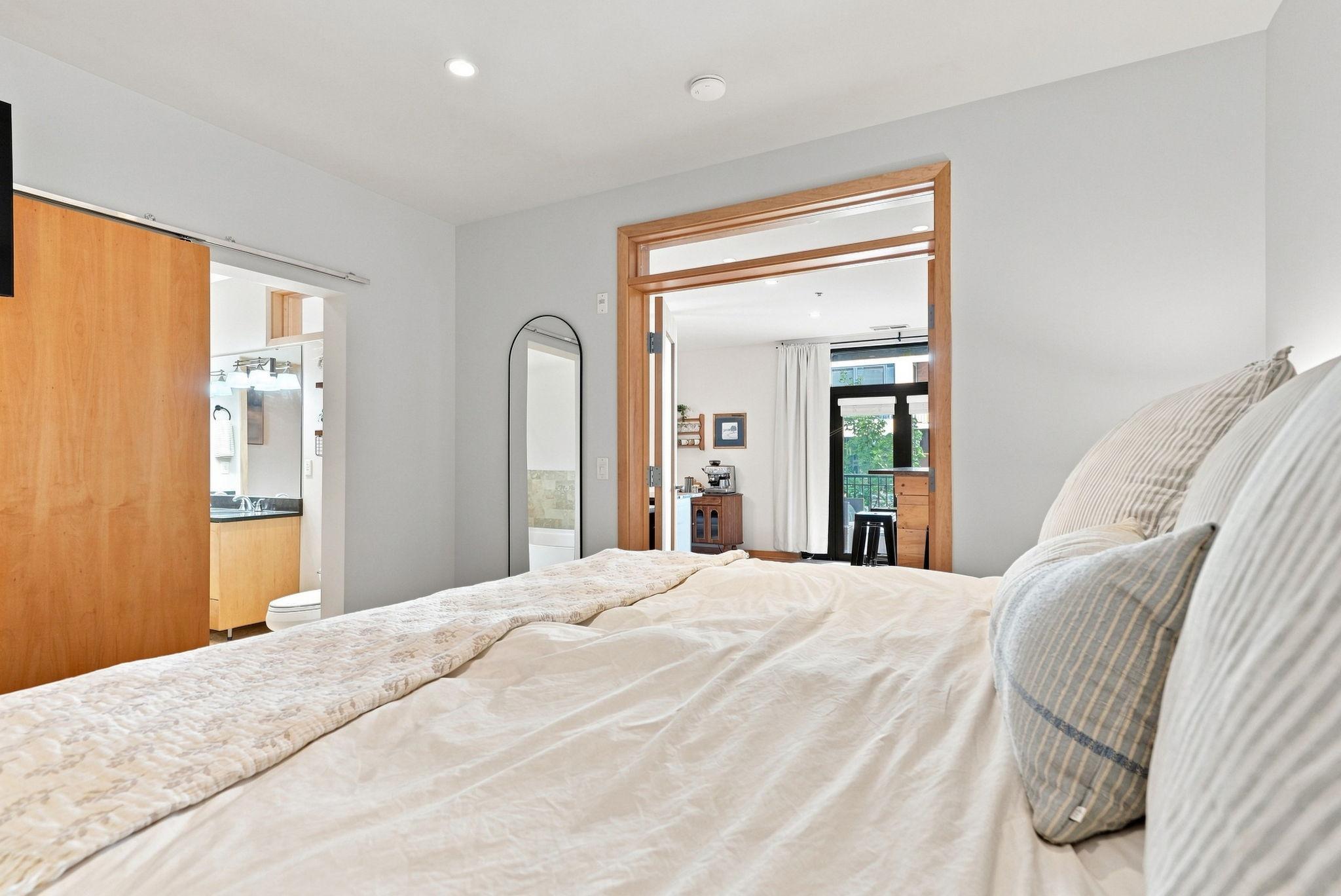 View of Residential at 3104 Lake Street #203, Minneapolis MN 55416, Minneapolis (23 of 53) - Mike Wilen | Minnesota Team Real Estate