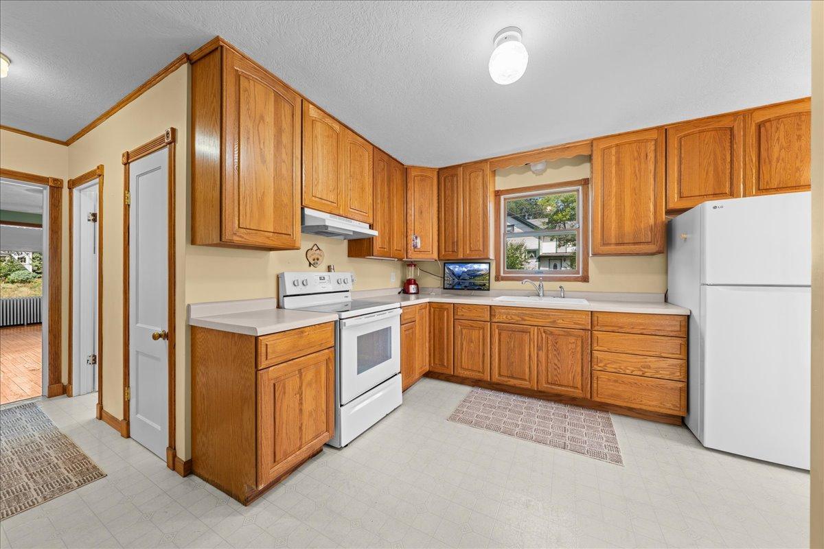 View of Residential at 921 4th Street, Stillwater MN 55082, Stillwater (10 of 33) - Mike Wilen | Minnesota Team Real Estate