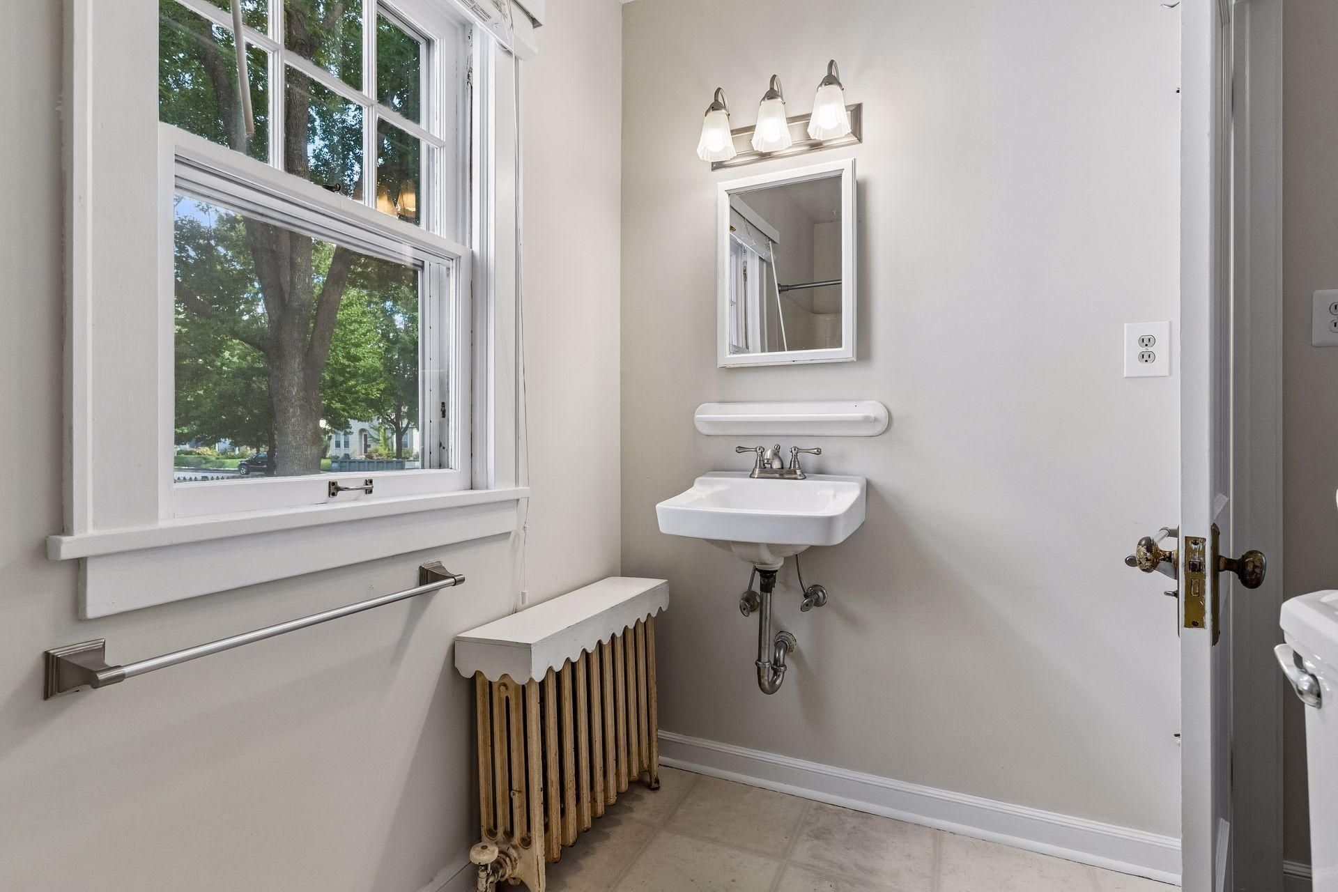 View of Residential at 5436 Bryant Avenue, Minneapolis MN 55419, Minneapolis (24 of 39) - Mike Wilen | Minnesota Team Real Estate