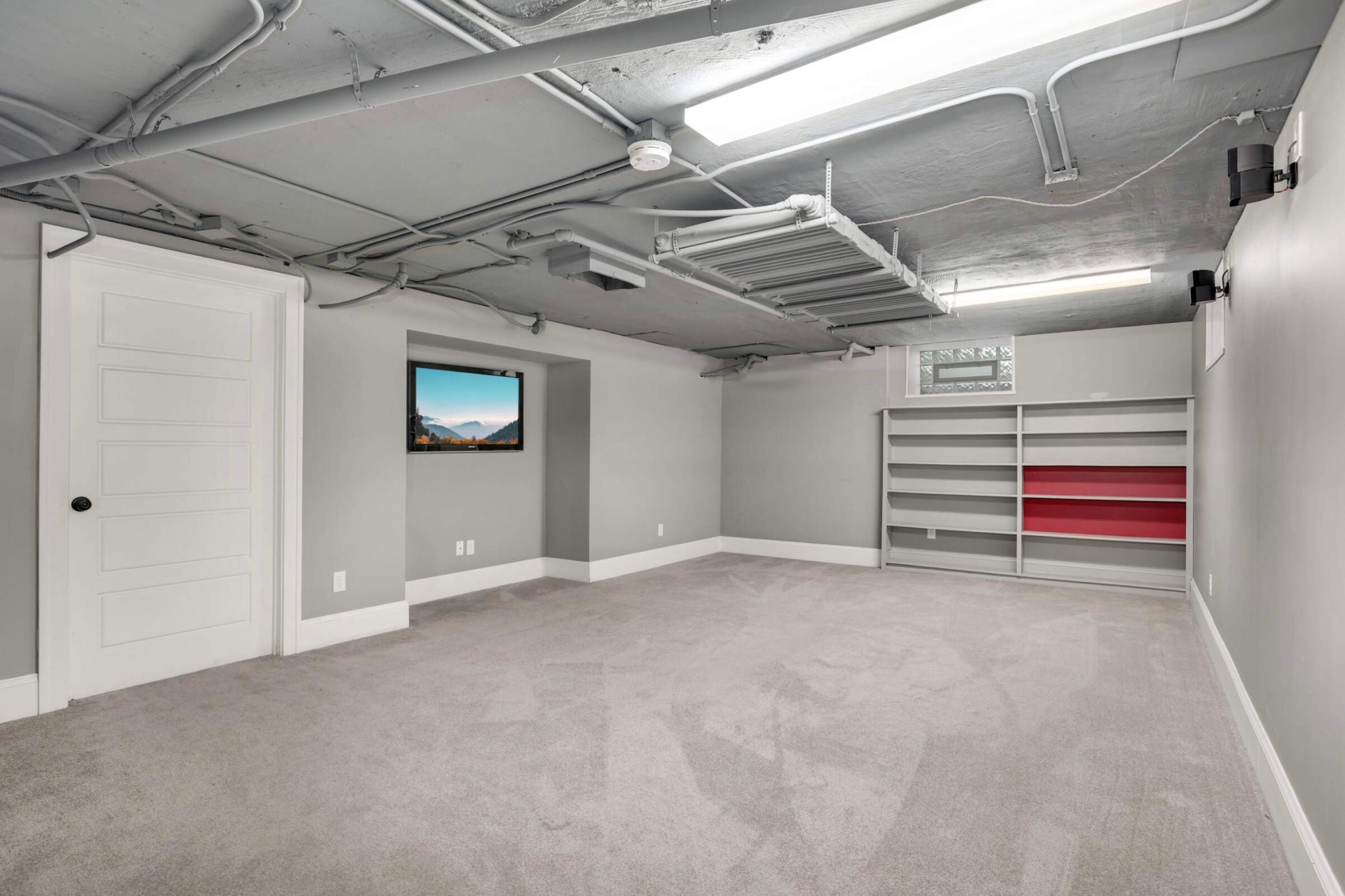 View of Residential at 2213 Nicollet Avenue, Minneapolis MN 55404, Minneapolis (23 of 39) - Mike Wilen | Minnesota Team Real Estate