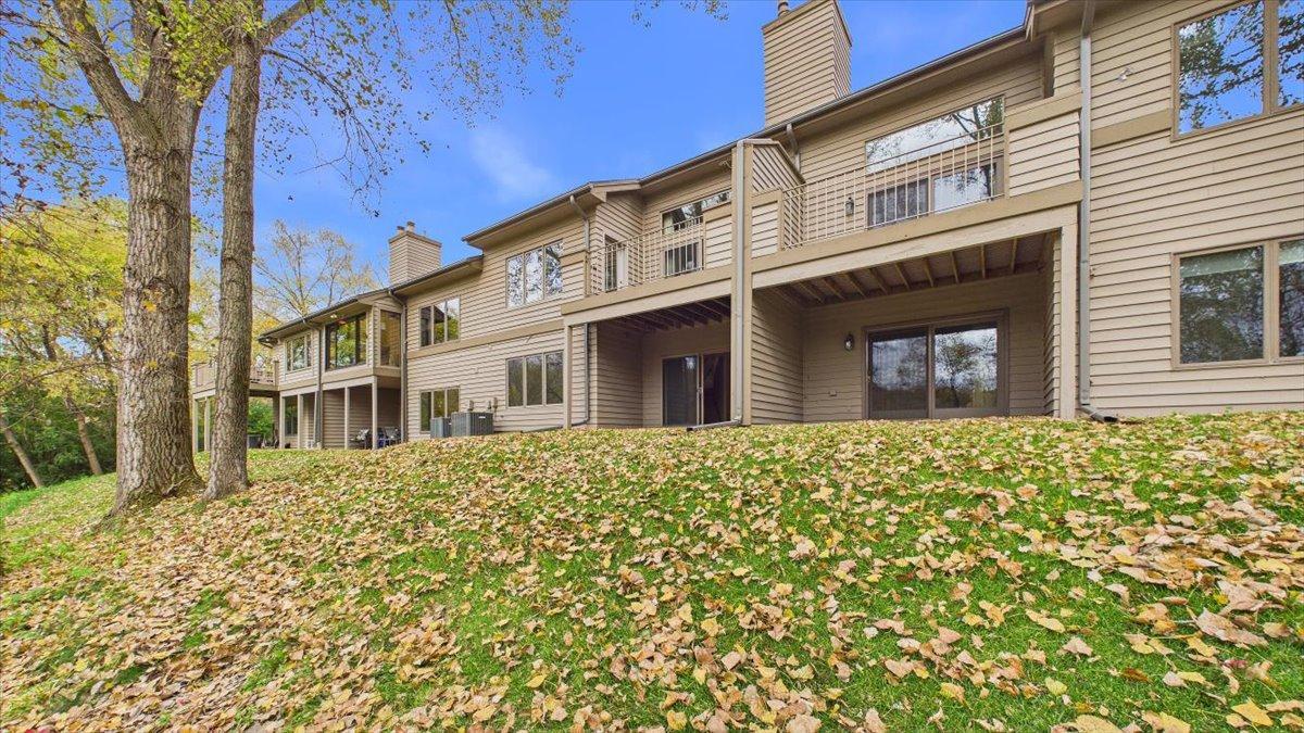 View of Residential at 16407 Grenwich Terrace, Eden Prairie MN 55346, Eden Prairie (36 of 88) - Mike Wilen | Minnesota Team Real Estate