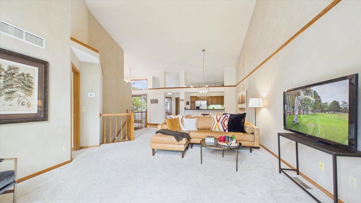 View of Residential at 16407 Grenwich Terrace, Eden Prairie MN 55346, Eden Prairie (31 of 88) - Mike Wilen | Minnesota Team Real Estate