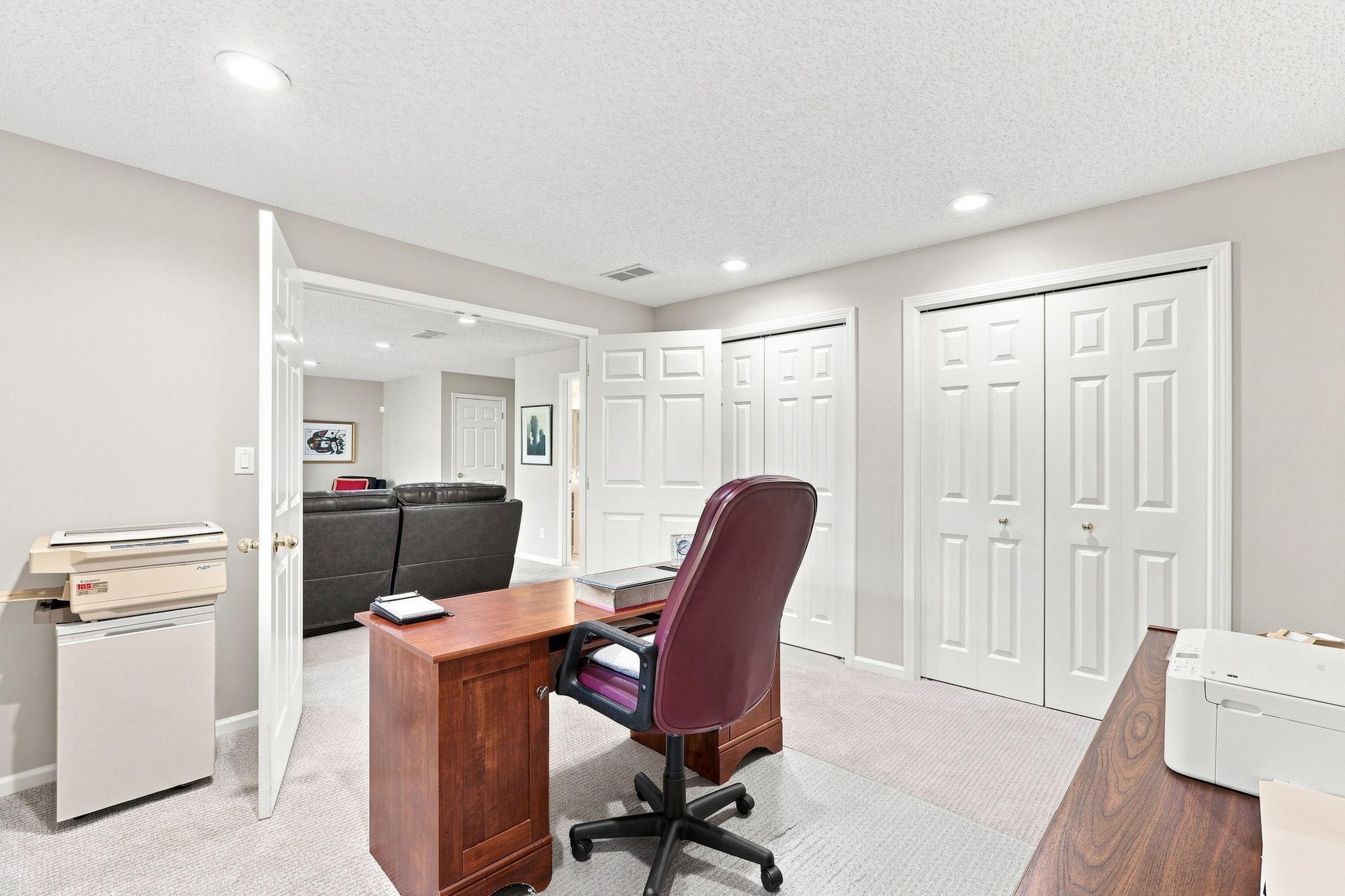 View of Residential at 5423 Butternut Circle, Minnetonka MN 55343, Minnetonka (31 of 44) - Mike Wilen | Minnesota Team Real Estate