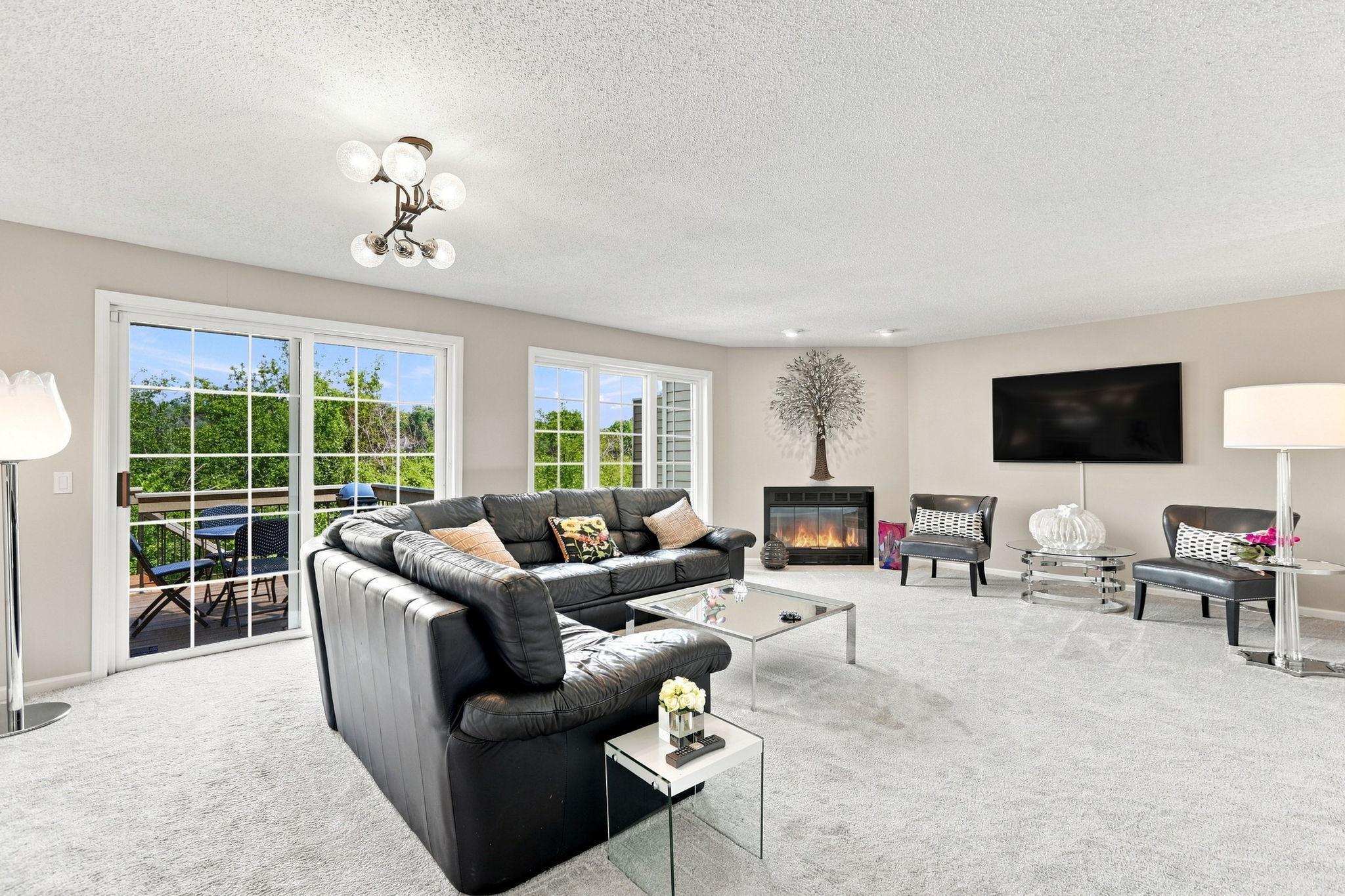 View of Residential at 5423 Butternut Circle, Minnetonka MN 55343, Minnetonka (6 of 44) - Mike Wilen | Minnesota Team Real Estate